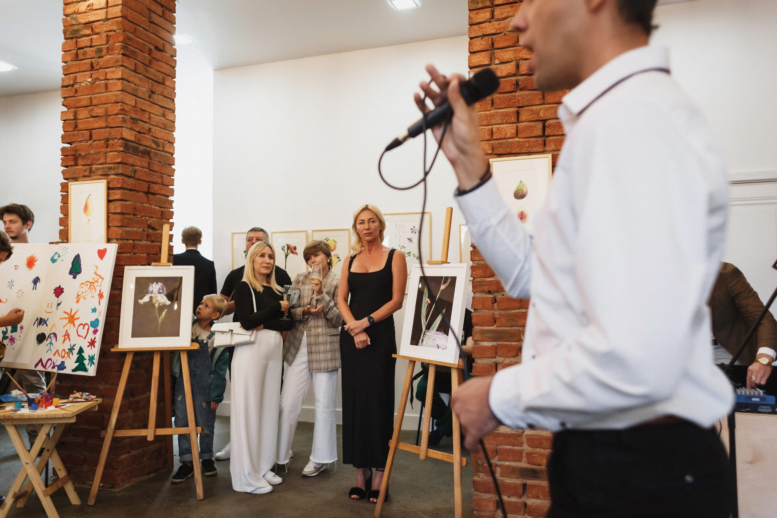 Открытие Арт-Школы в Таганроге: Фотосессия Праздника. Свадебный и семейный фотограф в Таганроге Бакарюк Антон