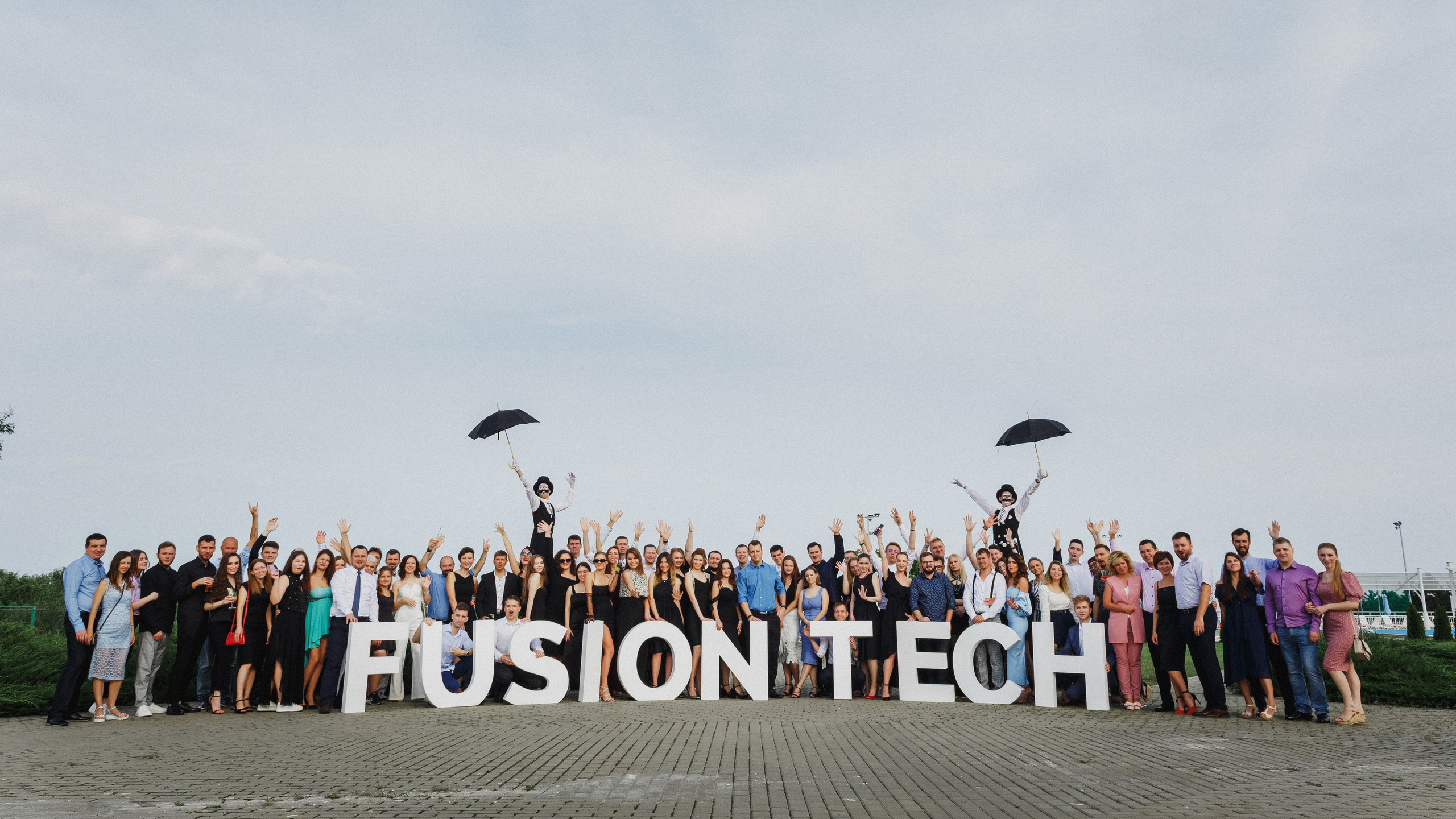 Профессиональные фотографии корпоратива Fusion Tech в Таганроге. Свадебный и семейный фотограф в Таганроге Бакарюк Антон