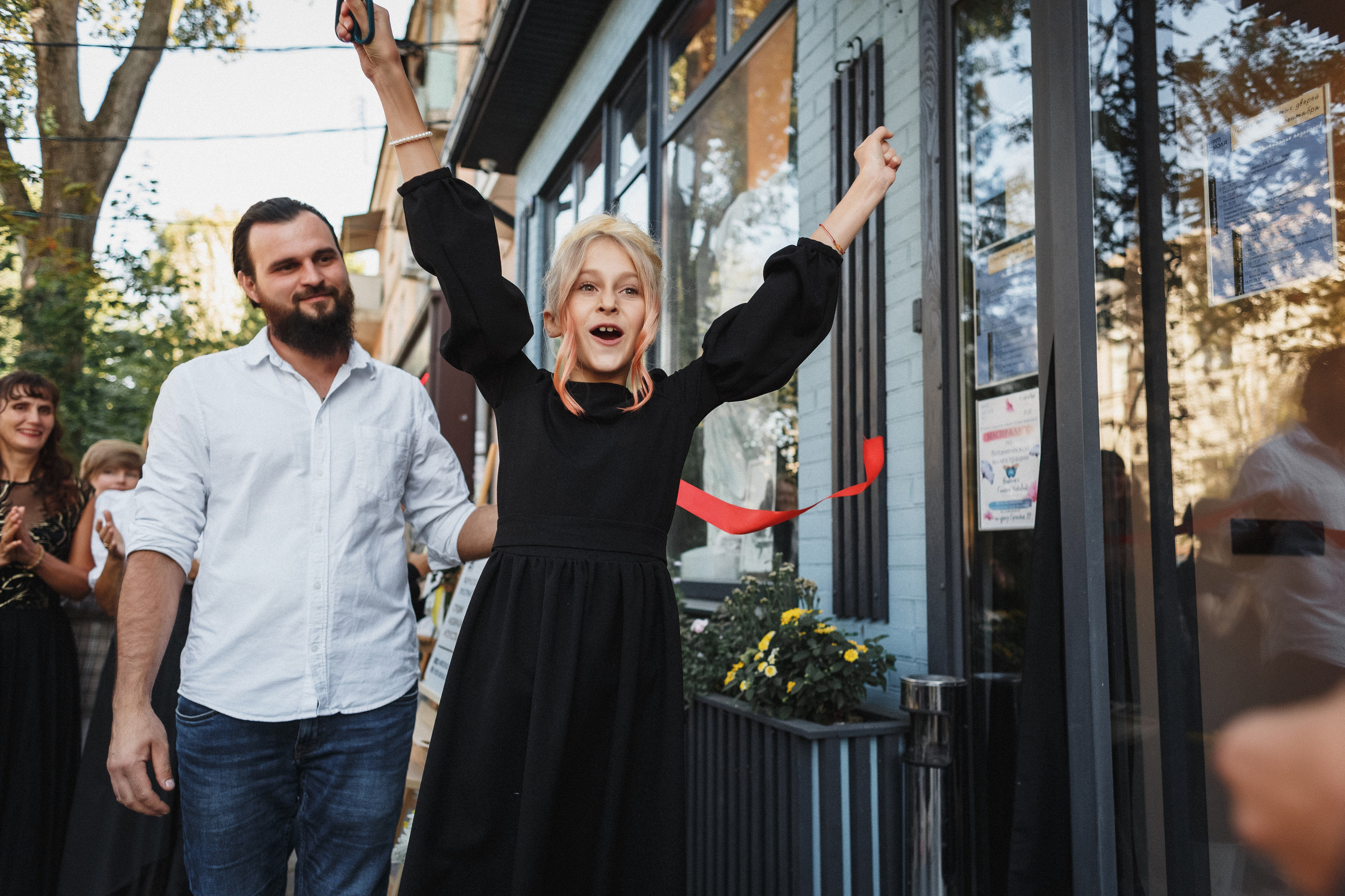 Открытие Арт-Школы в Таганроге: Фотосессия Праздника. Свадебный и семейный фотограф в Таганроге Бакарюк Антон