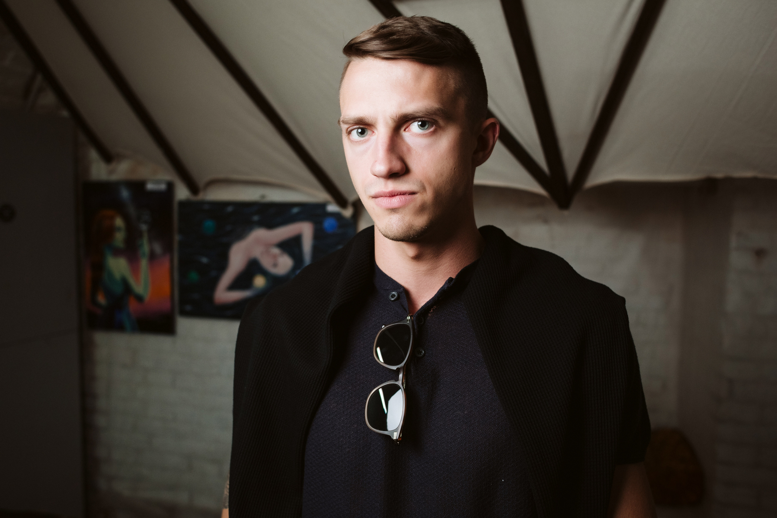 Фото выставки в Таганроге: профессиональная репортажная фотосъемка. Свадебный и семейный фотограф в Таганроге Бакарюк Антон