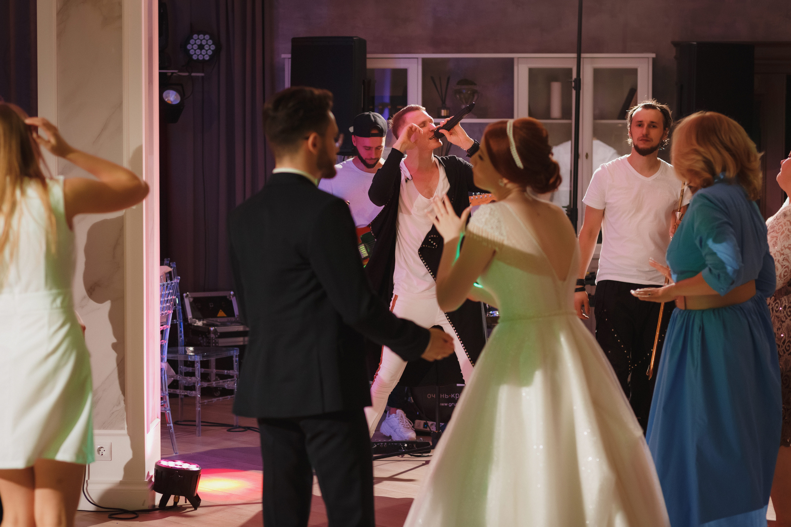 Свадебная фотосъемка Никиты и Сони: запечатление незабываемых моментов. Свадебный и семейный фотограф в Таганроге Бакарюк Антон