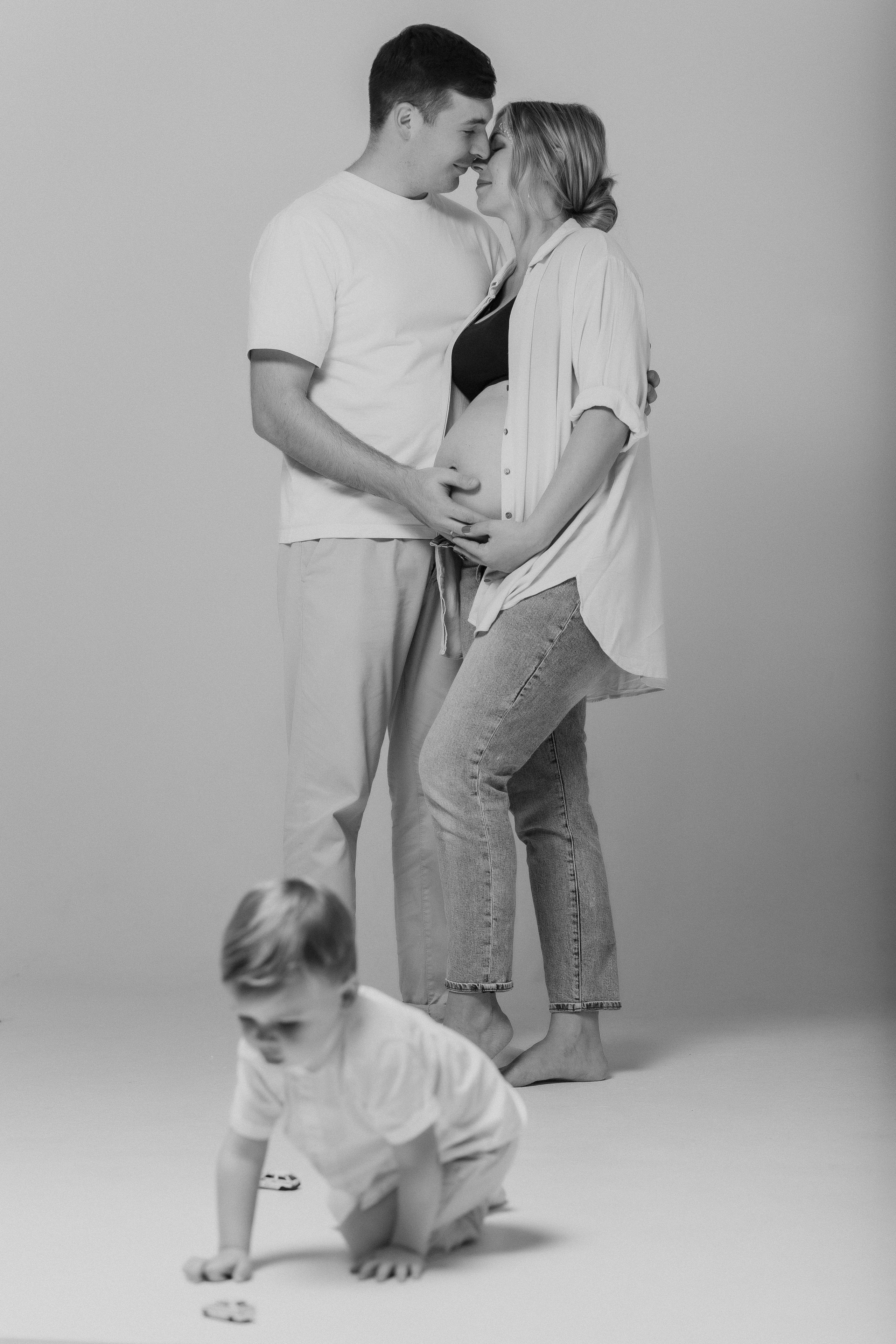 Красивые фотографии беременности в Таганроге: лучшая фотосессия. Свадебный и семейный фотограф в Таганроге Бакарюк Антон