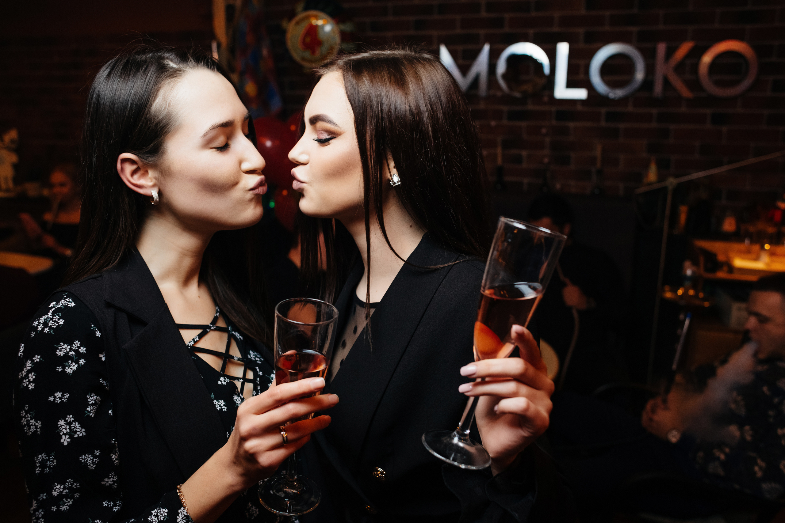 MOLOKO: день рождения в объективе репортажного фотографа в Таганроге. Свадебный и семейный фотограф в Таганроге Бакарюк Антон