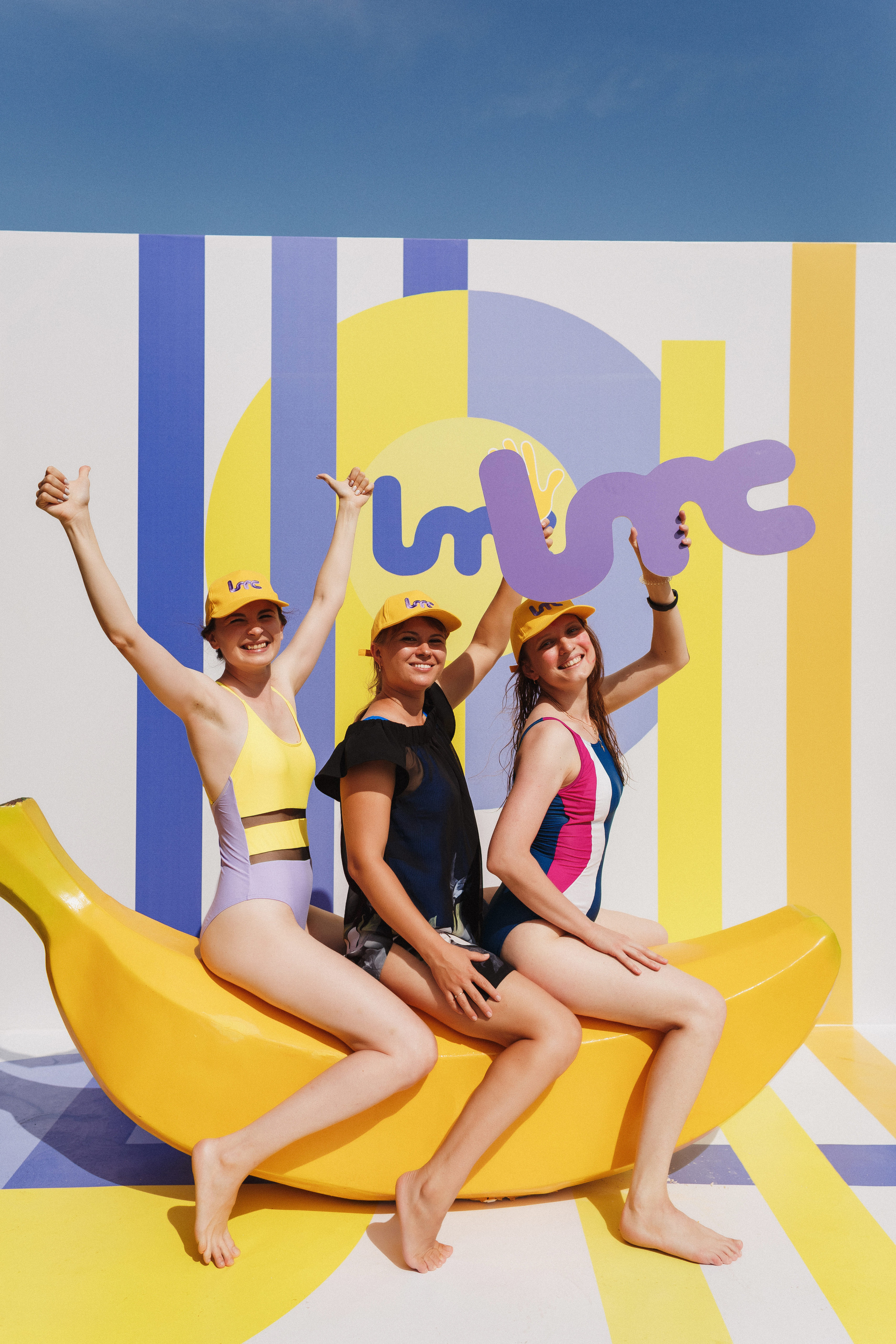 Фотосессия для компании Let Me Code в коттедже Виктория Таганрог. Свадебный и семейный фотограф в Таганроге Бакарюк Антон