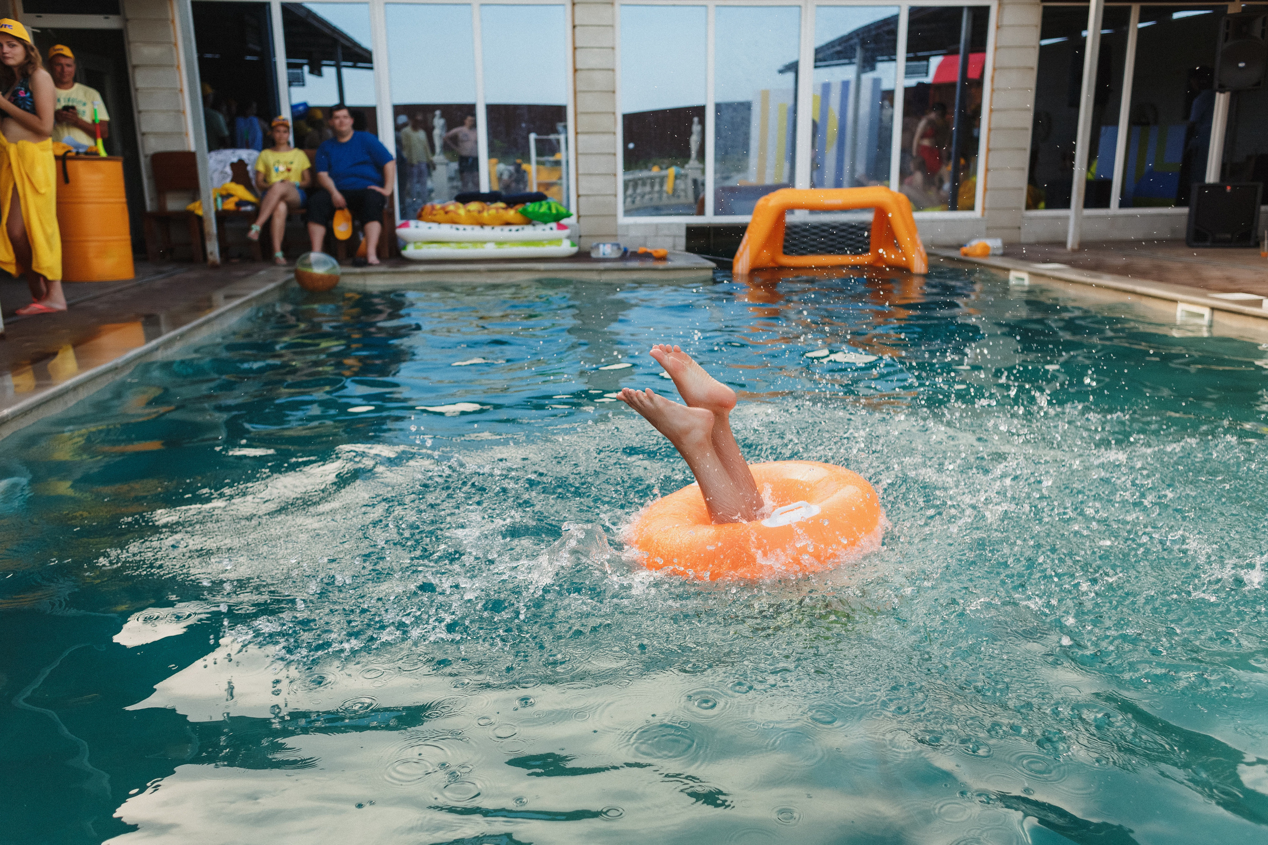 Фотосессия для компании Let Me Code в коттедже Виктория Таганрог. Свадебный и семейный фотограф в Таганроге Бакарюк Антон