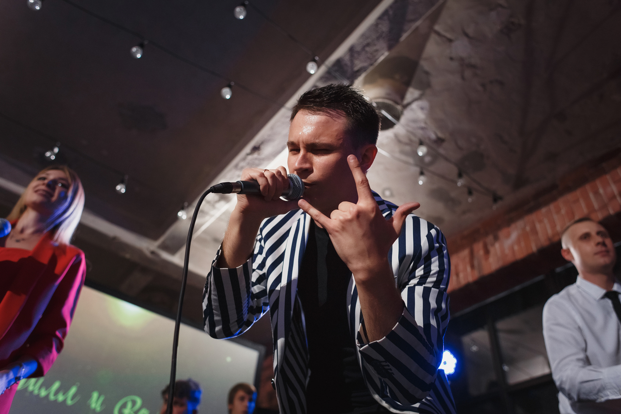 Свадебный день Кирилла и Вали: прогулка в Ростове, банкет в Таганроге. Свадебный и семейный фотограф в Таганроге Бакарюк Антон