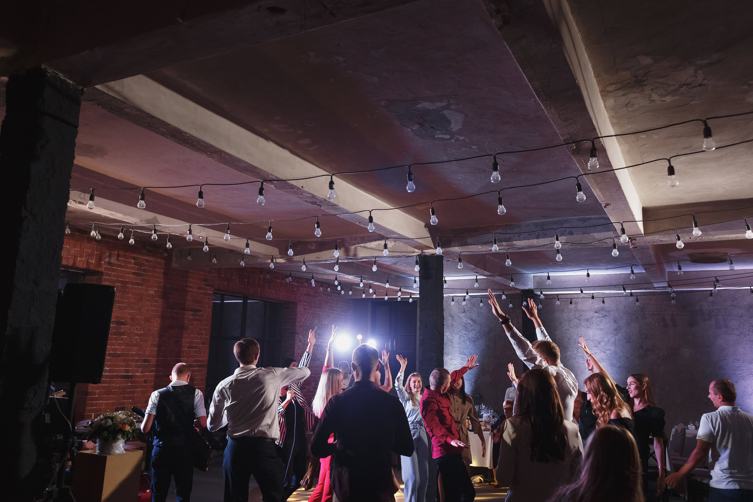 Свадебный день Кирилла и Вали: прогулка в Ростове, банкет в Таганроге. Свадебный и семейный фотограф в Таганроге Бакарюк Антон