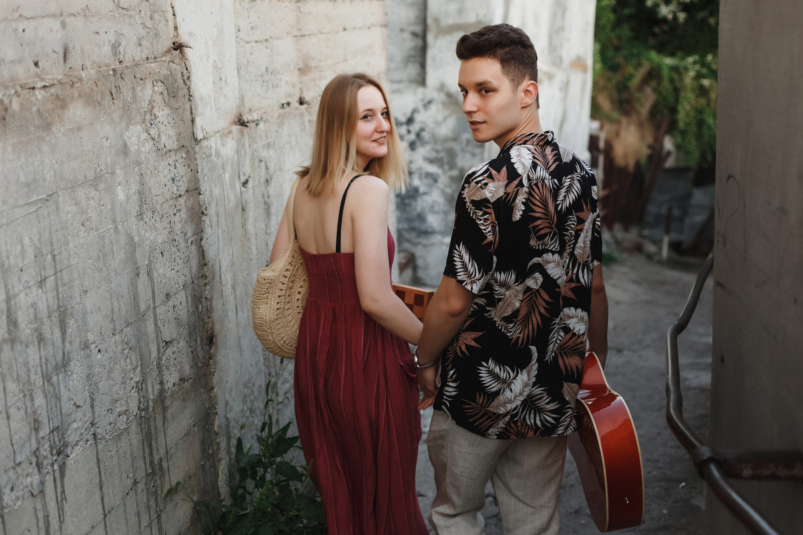 Любвь на Богудонии: Ваня и Таня в романтической фотосессии в Таганроге. Свадебный и семейный фотограф в Таганроге Бакарюк Антон