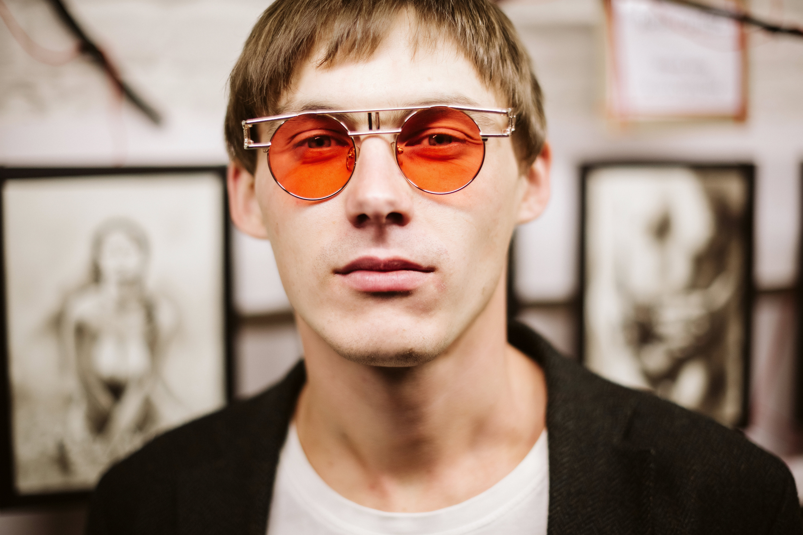 Фото выставки в Таганроге: профессиональная репортажная фотосъемка. Свадебный и семейный фотограф в Таганроге Бакарюк Антон