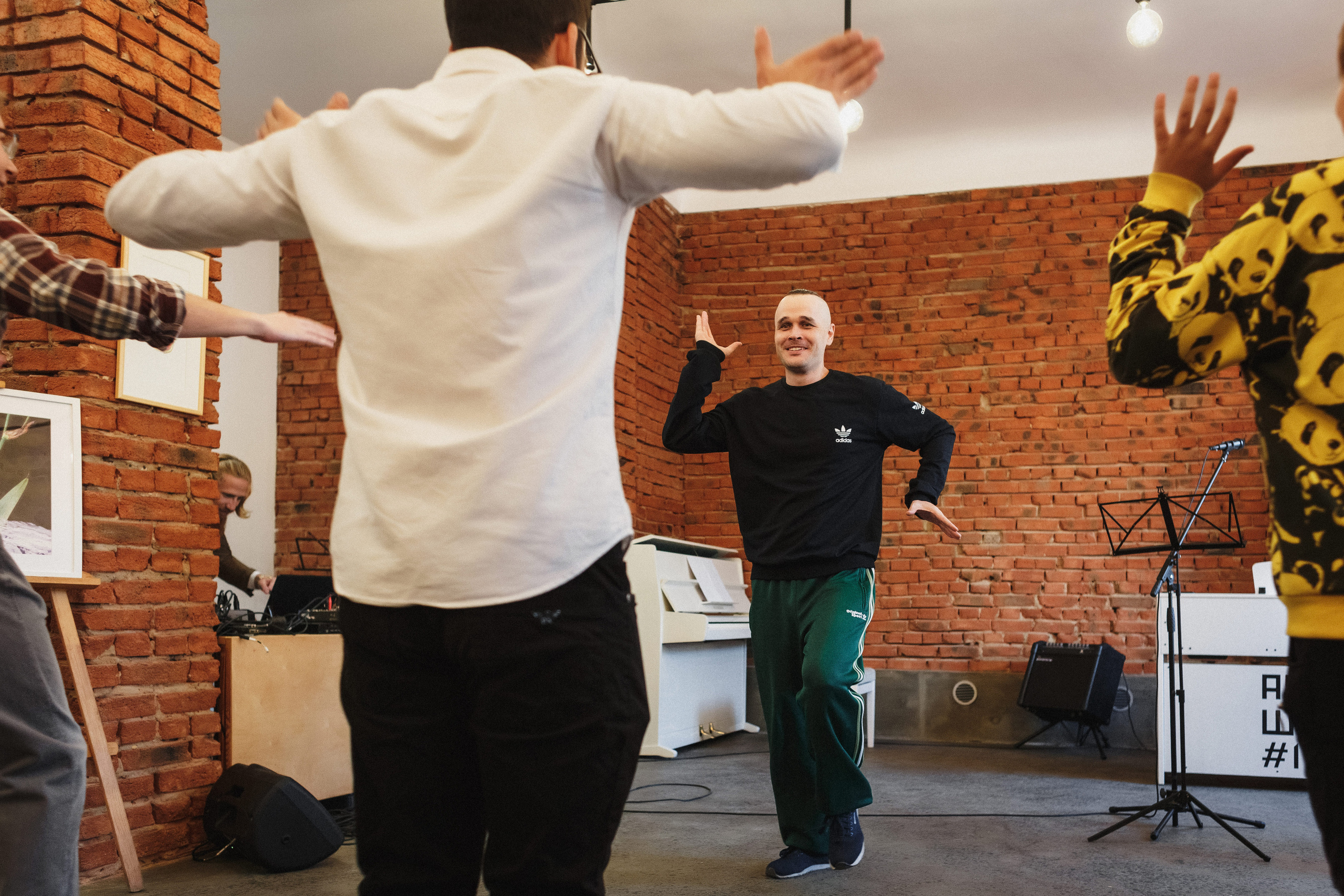 Открытие Арт-Школы в Таганроге: Фотосессия Праздника. Свадебный и семейный фотограф в Таганроге Бакарюк Антон