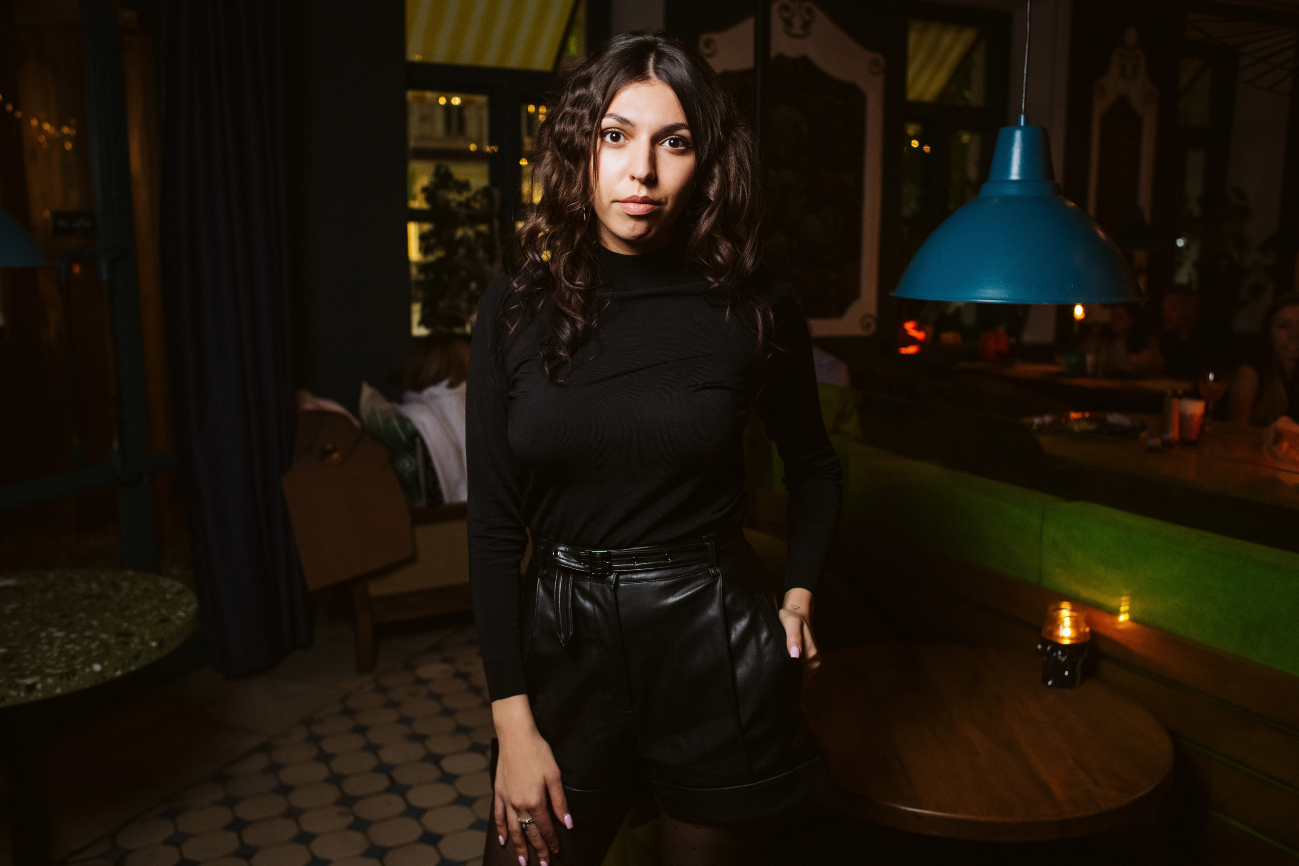 Моменты в Feola's Kitchen & Wine: репортажная фотосъемка в Таганроге. Свадебный и семейный фотограф в Таганроге Бакарюк Антон