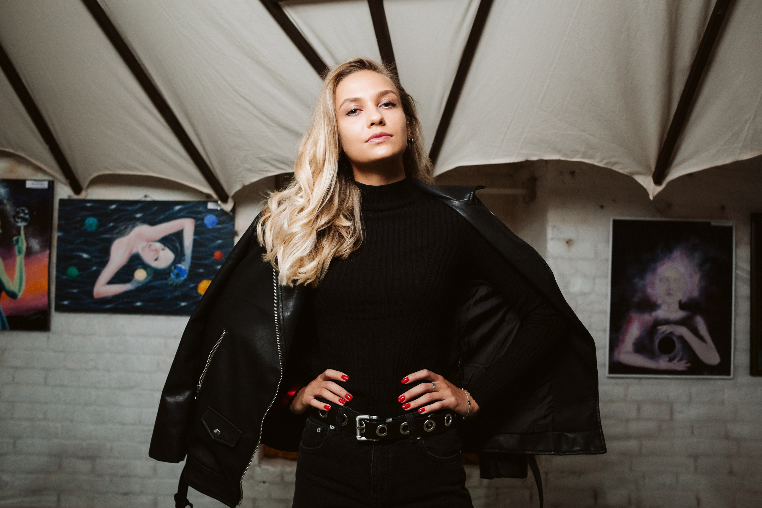 Фото выставки в Таганроге: профессиональная репортажная фотосъемка. Свадебный и семейный фотограф в Таганроге Бакарюк Антон