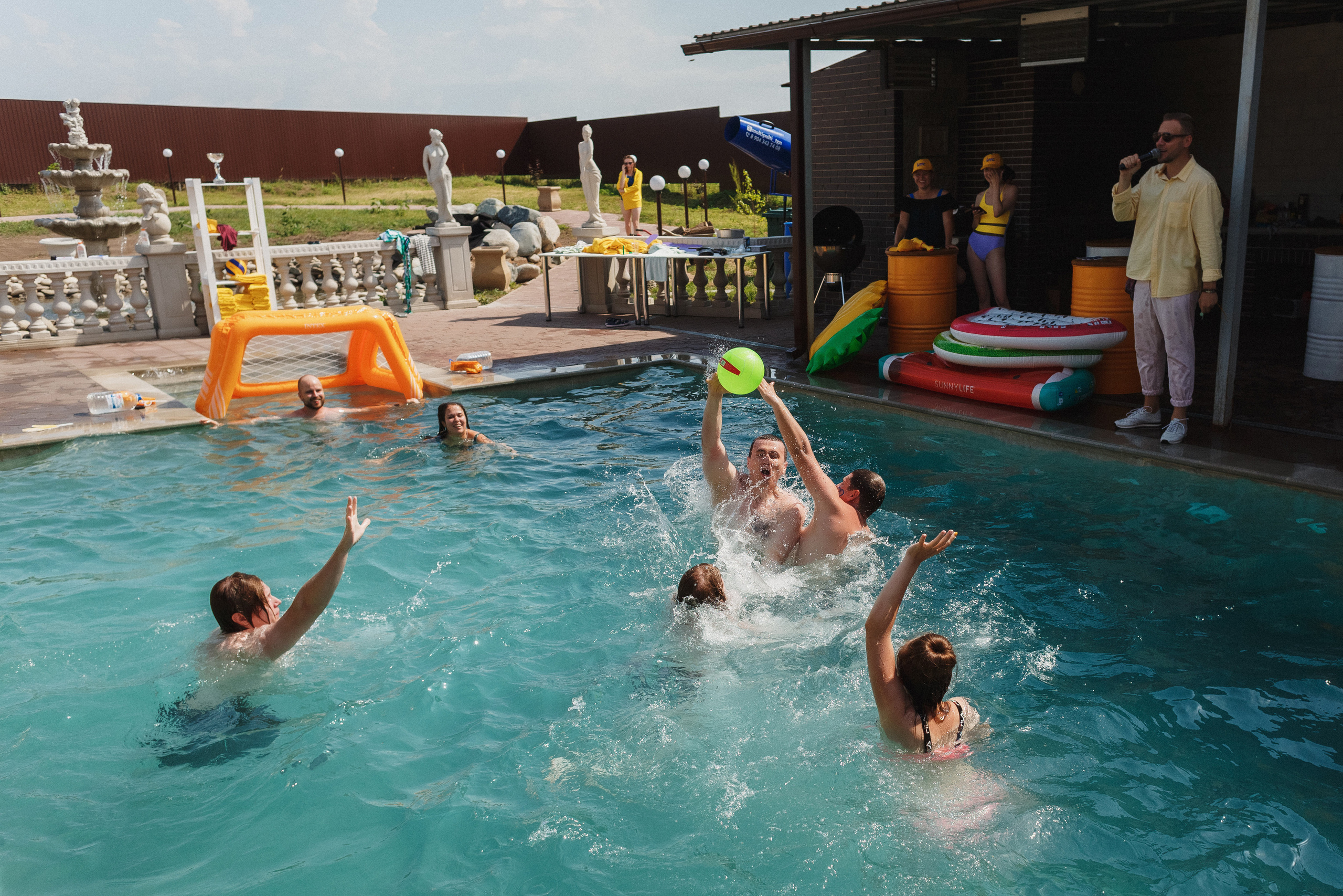 Фотосессия для компании Let Me Code в коттедже Виктория Таганрог. Свадебный и семейный фотограф в Таганроге Бакарюк Антон