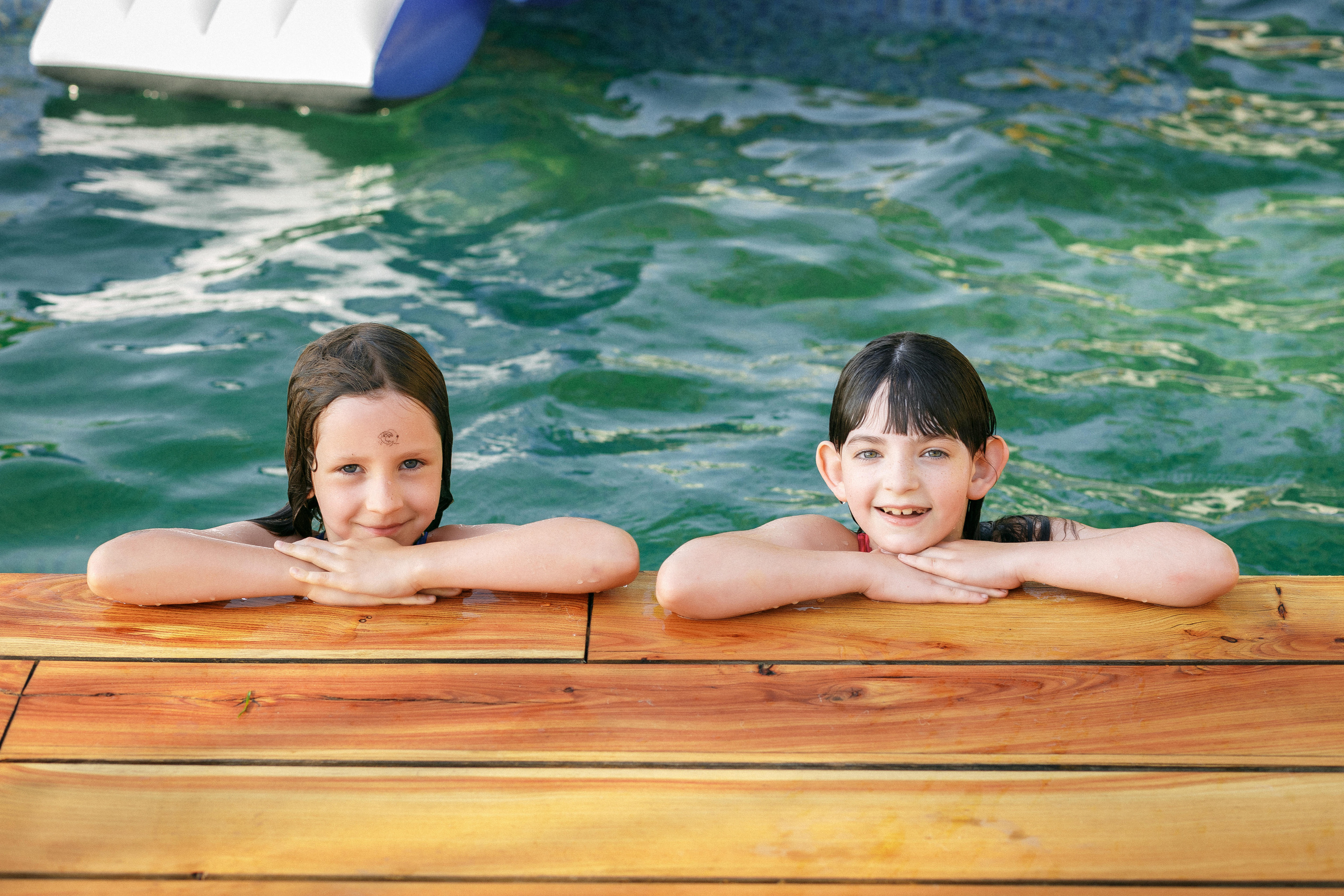 Фотографии Дня Рождения актера Павла Деревянко в Таганроге. Свадебный и семейный фотограф в Таганроге Бакарюк Антон