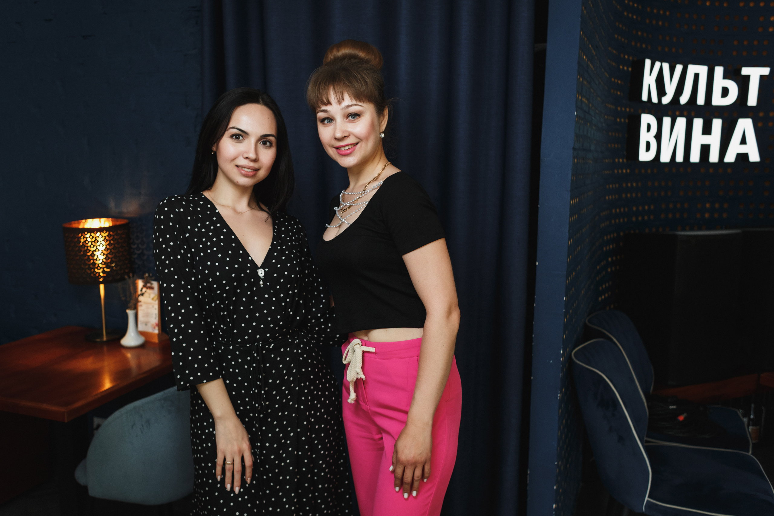 Кадры в Культ Вина: репортажная фотография в Таганроге от профессионал. Свадебный и семейный фотограф в Таганроге Бакарюк Антон