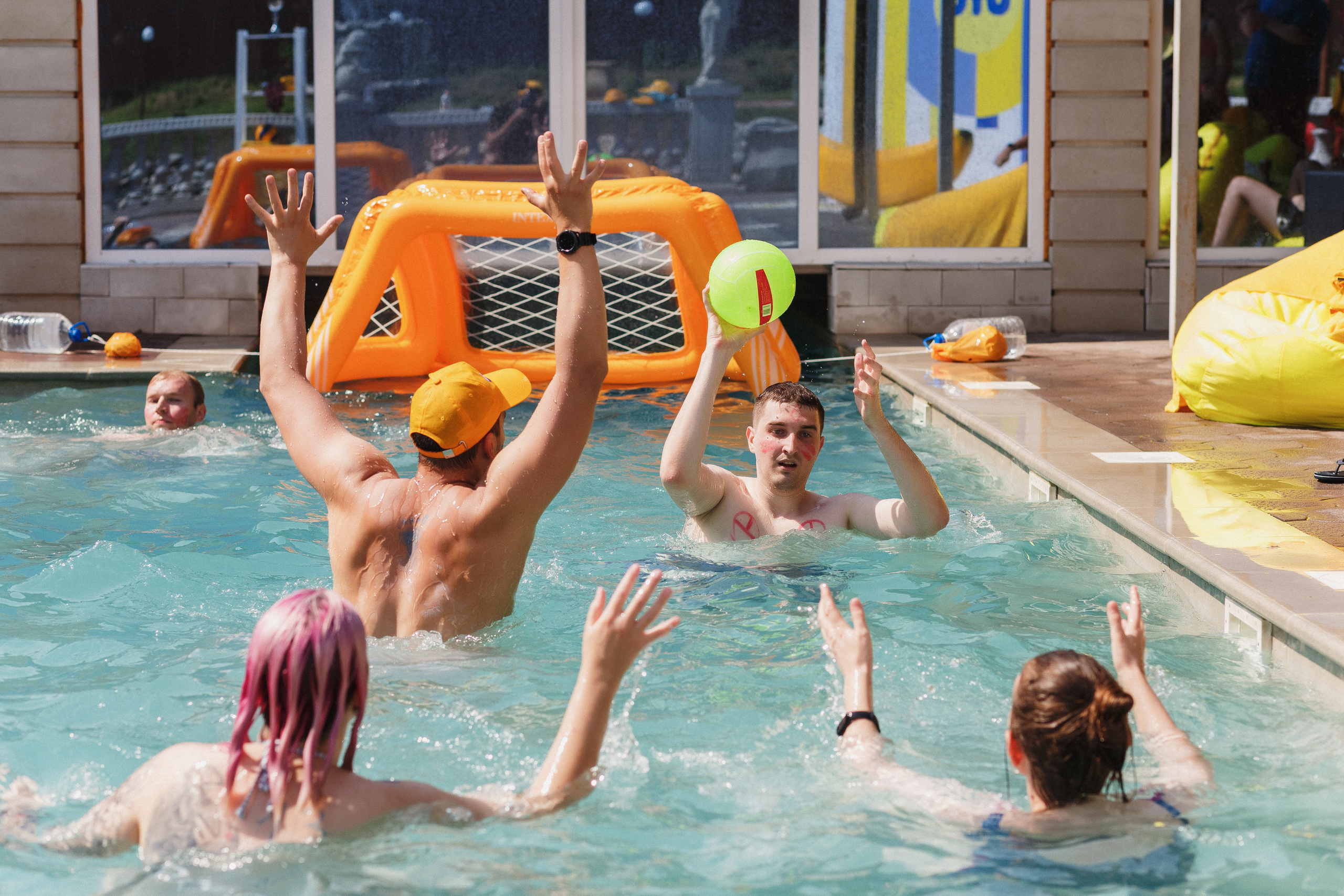 Фотосессия для компании Let Me Code в коттедже Виктория Таганрог. Свадебный и семейный фотограф в Таганроге Бакарюк Антон