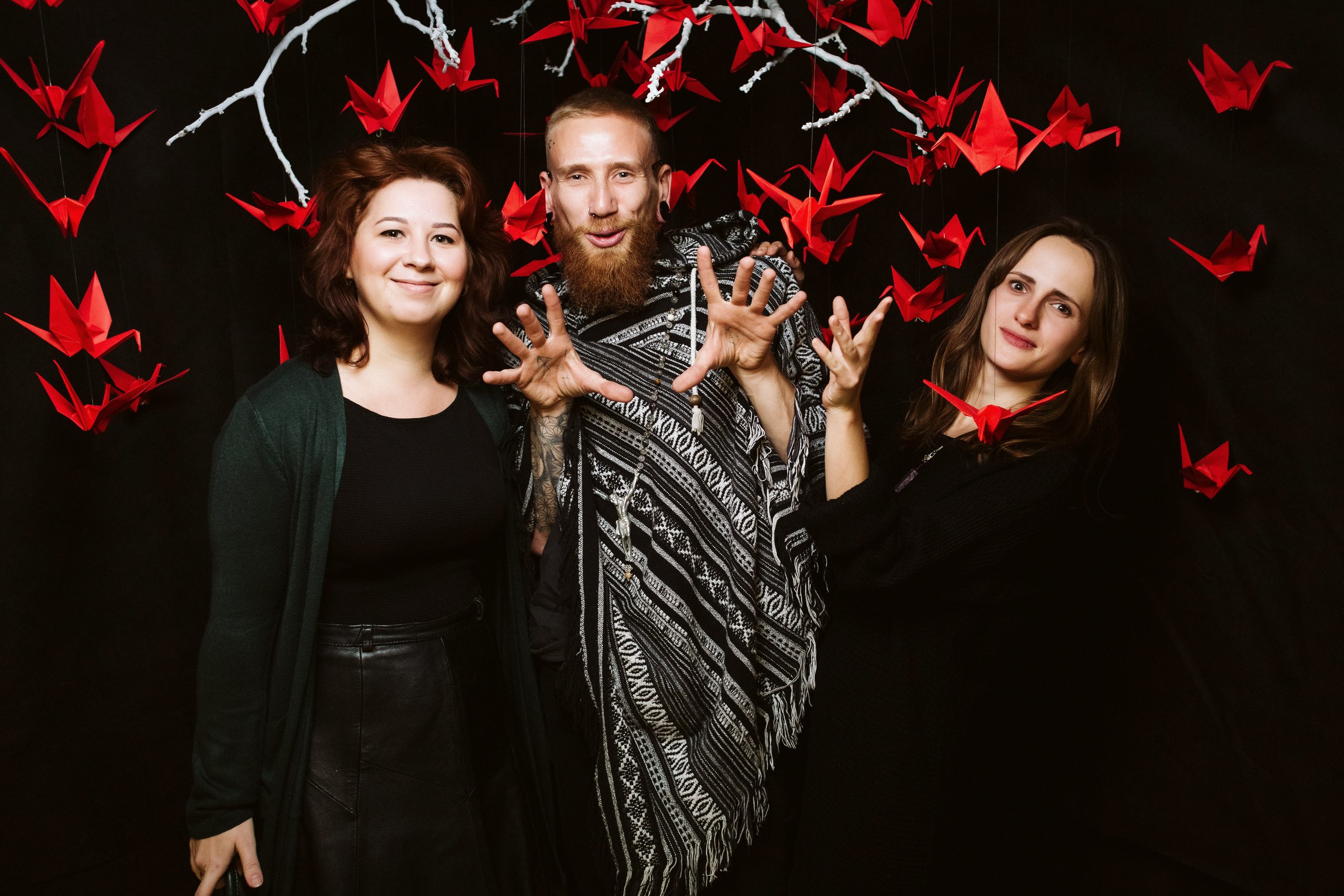 Фото выставки в Таганроге: профессиональная репортажная фотосъемка. Свадебный и семейный фотограф в Таганроге Бакарюк Антон