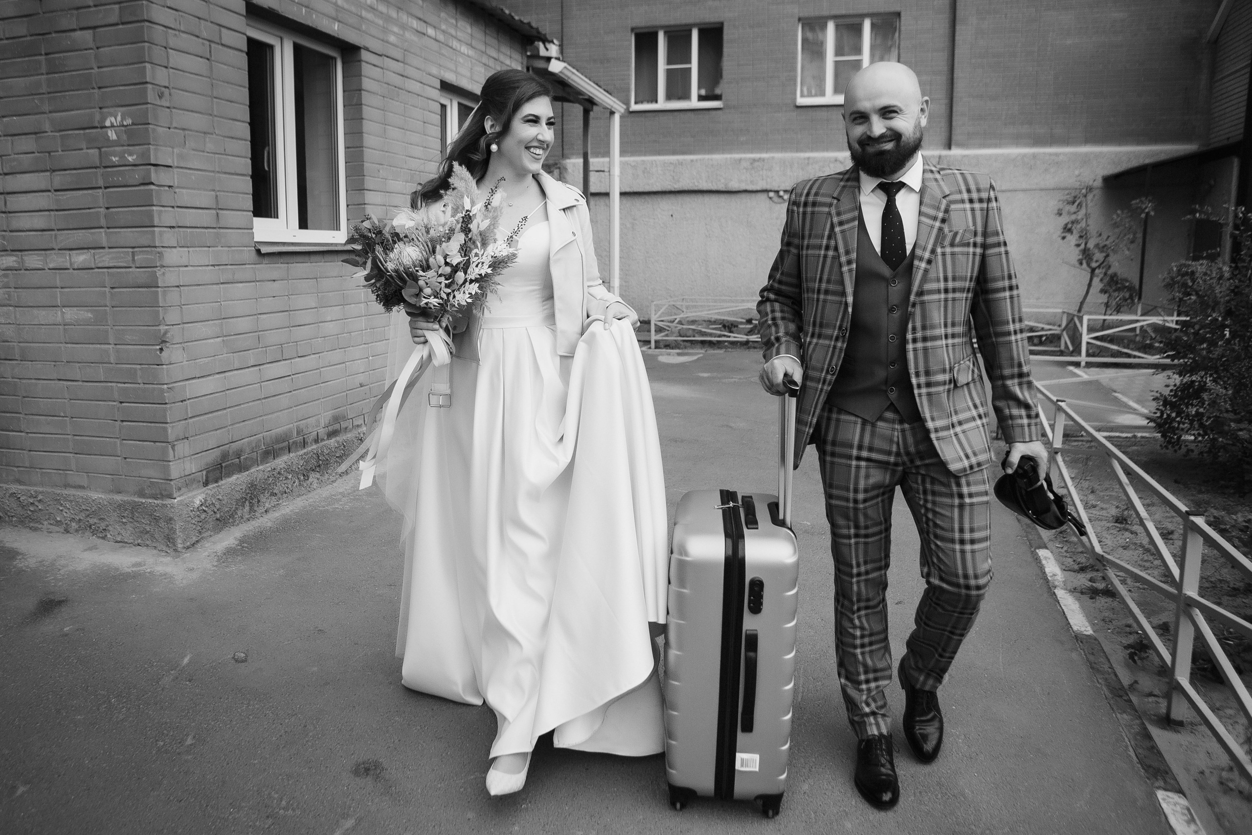 Свадебный день Кирилла и Вали: прогулка в Ростове, банкет в Таганроге. Свадебный и семейный фотограф в Таганроге Бакарюк Антон