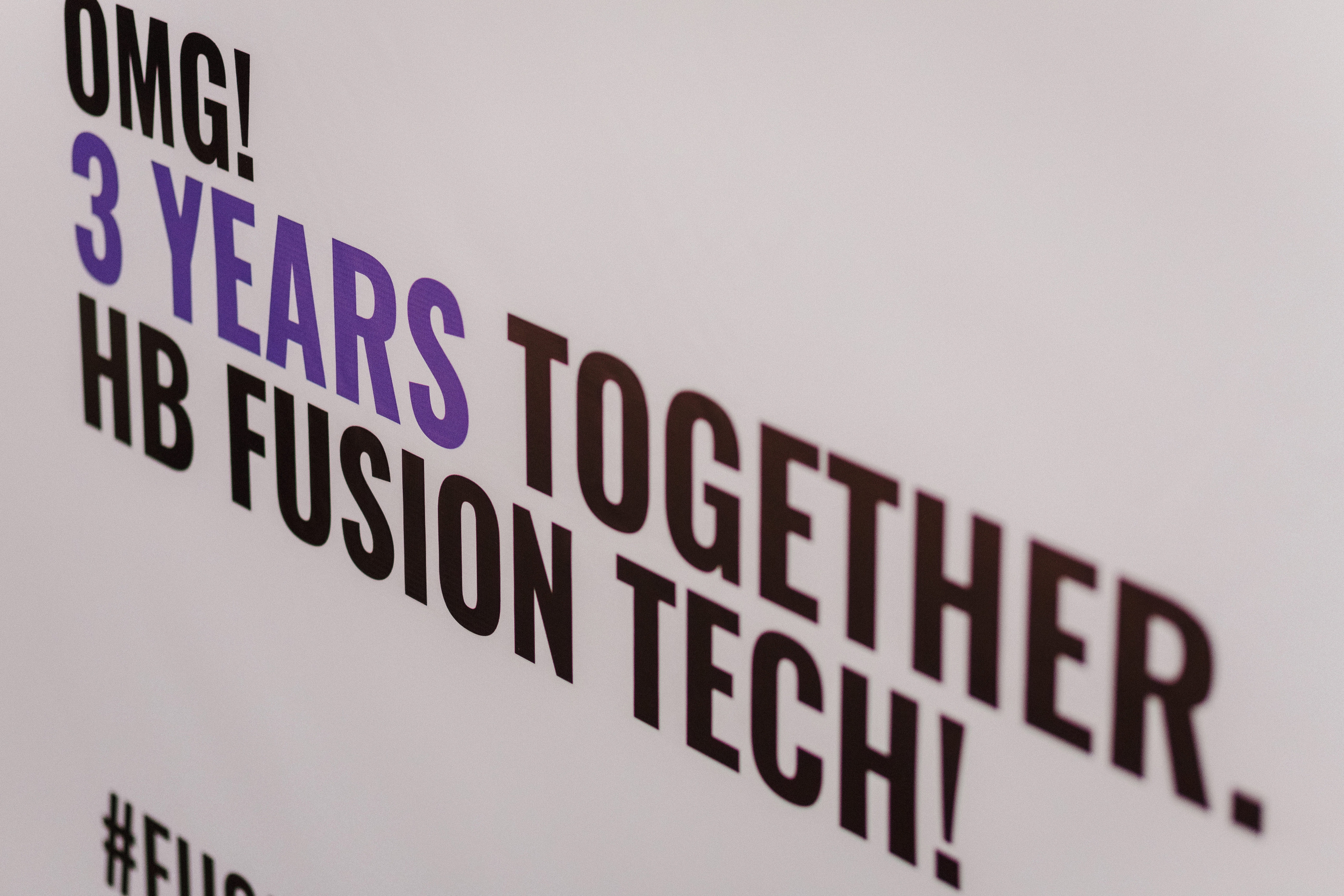 Профессиональные фотографии корпоратива Fusion Tech в Таганроге. Свадебный и семейный фотограф в Таганроге Бакарюк Антон