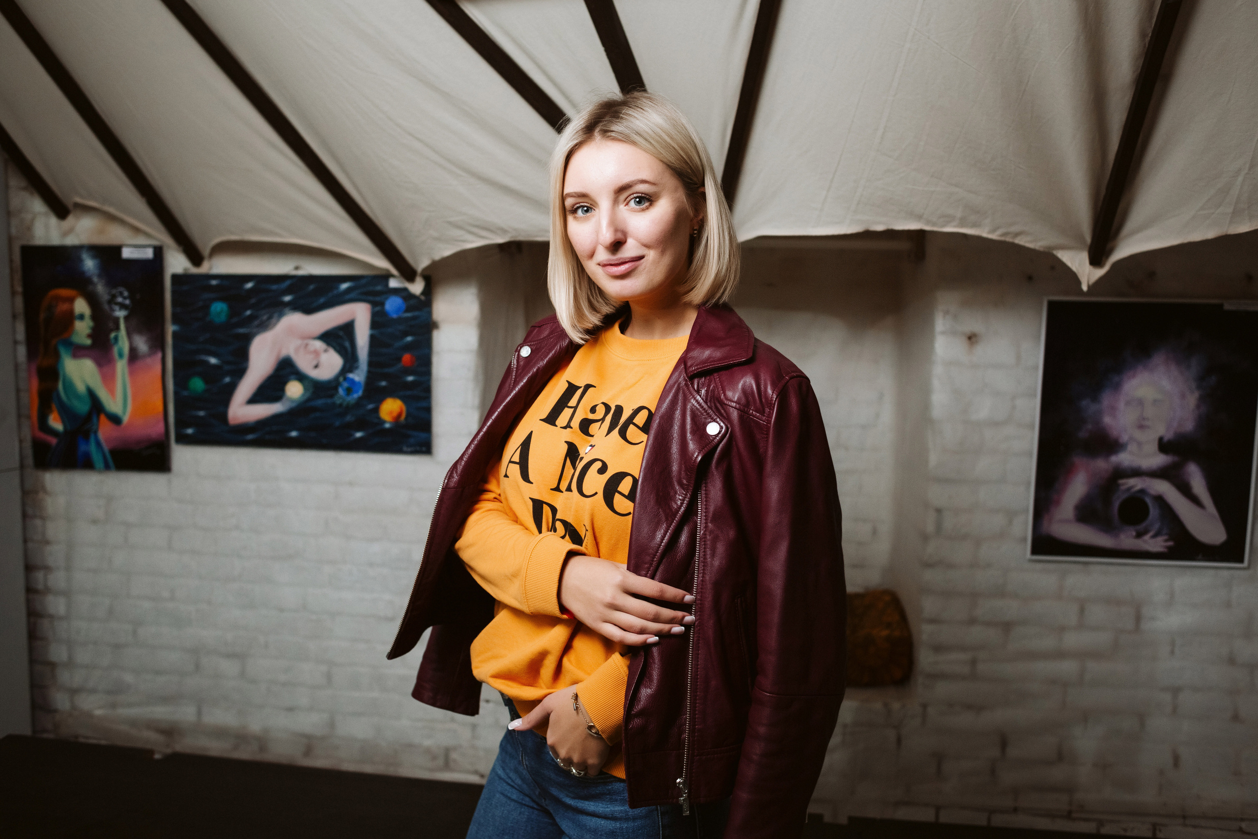 Фото выставки в Таганроге: профессиональная репортажная фотосъемка. Свадебный и семейный фотограф в Таганроге Бакарюк Антон