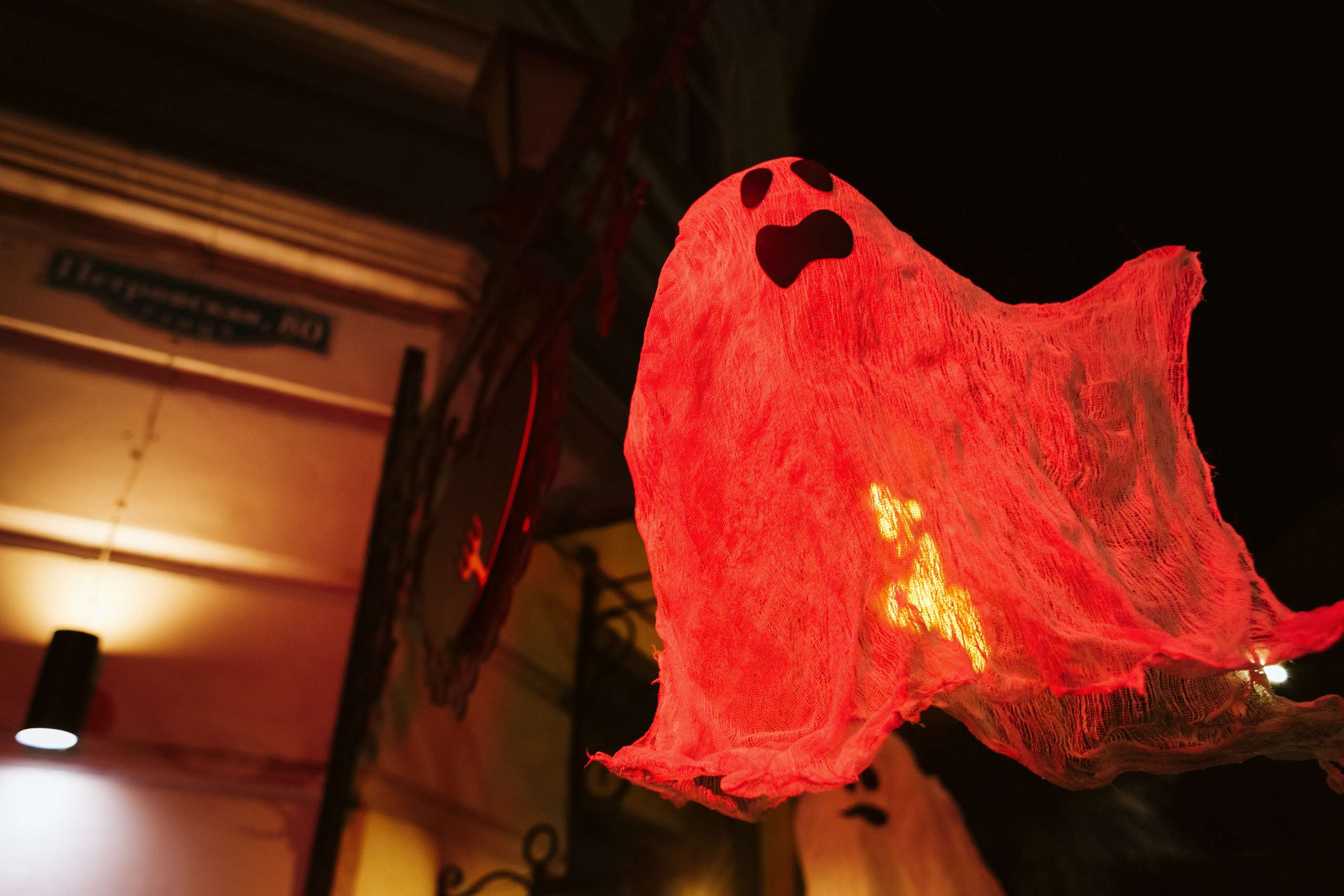 Моменты в Feola's Kitchen & Wine: репортажная фотосъемка в Таганроге. Свадебный и семейный фотограф в Таганроге Бакарюк Антон