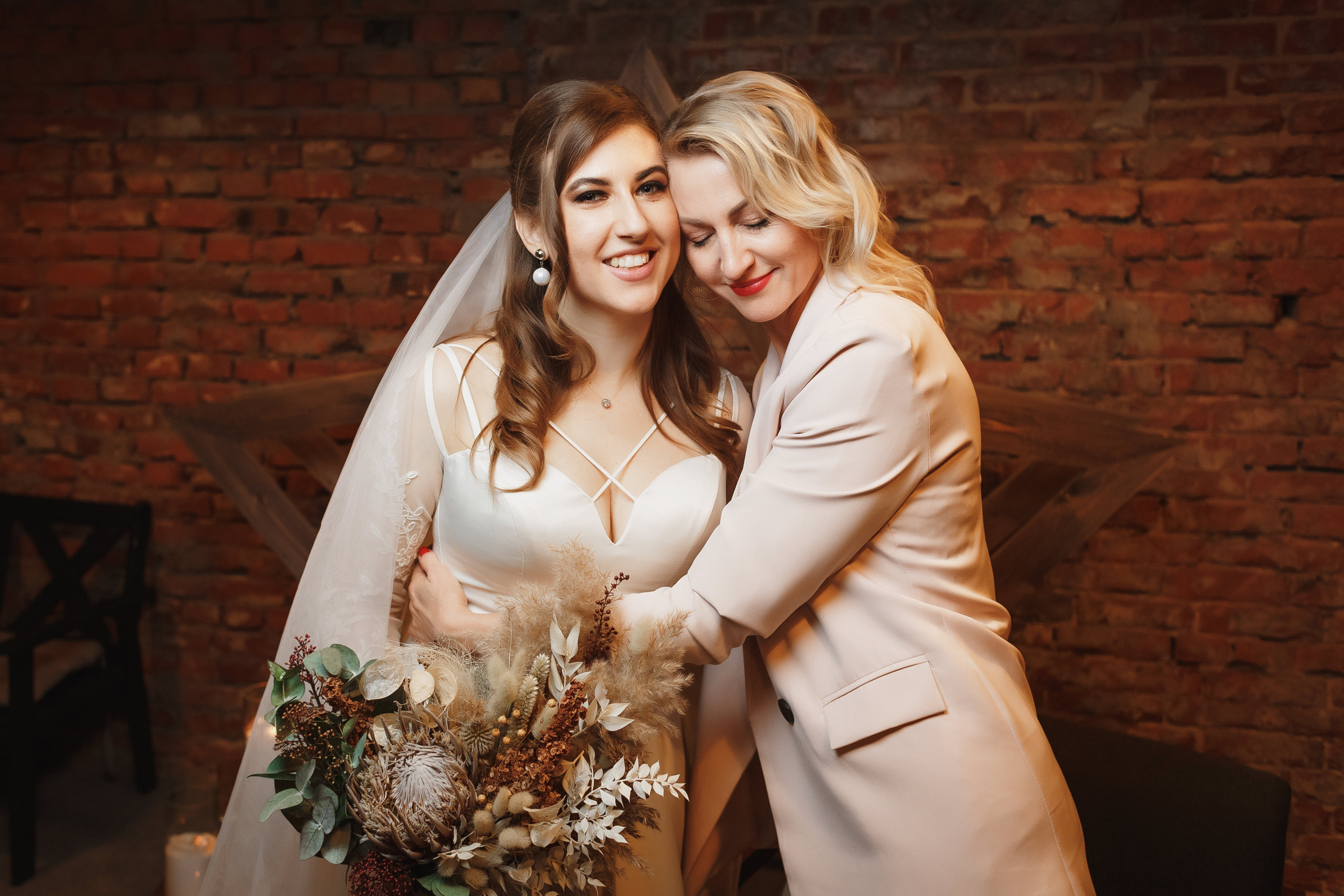 Свадебный день Кирилла и Вали: прогулка в Ростове, банкет в Таганроге. Свадебный и семейный фотограф в Таганроге Бакарюк Антон