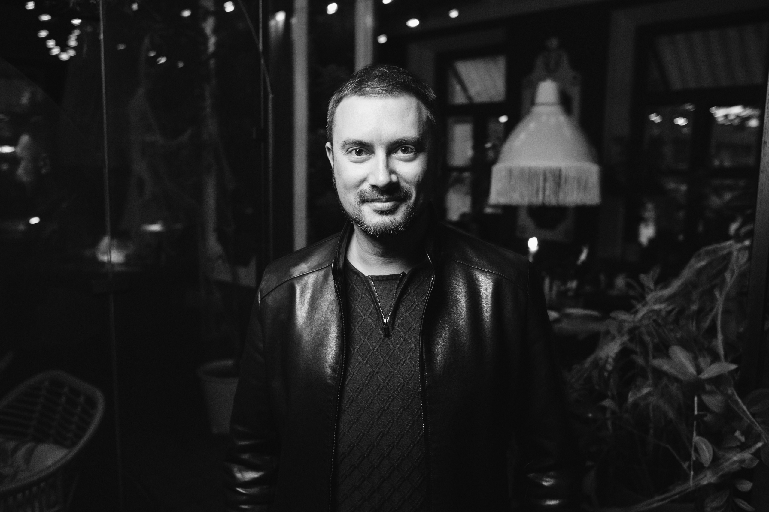 Моменты в Feola's Kitchen & Wine: репортажная фотосъемка в Таганроге. Свадебный и семейный фотограф в Таганроге Бакарюк Антон