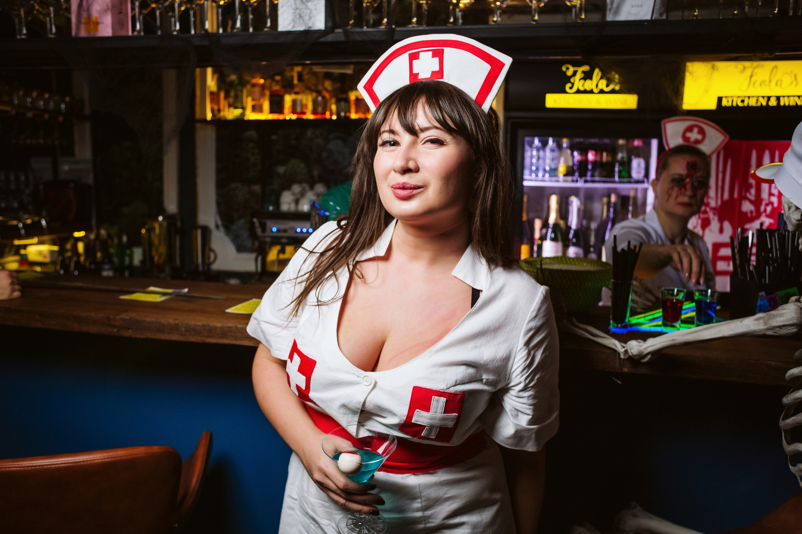 Моменты в Feola's Kitchen & Wine: репортажная фотосъемка в Таганроге. Свадебный и семейный фотограф в Таганроге Бакарюк Антон