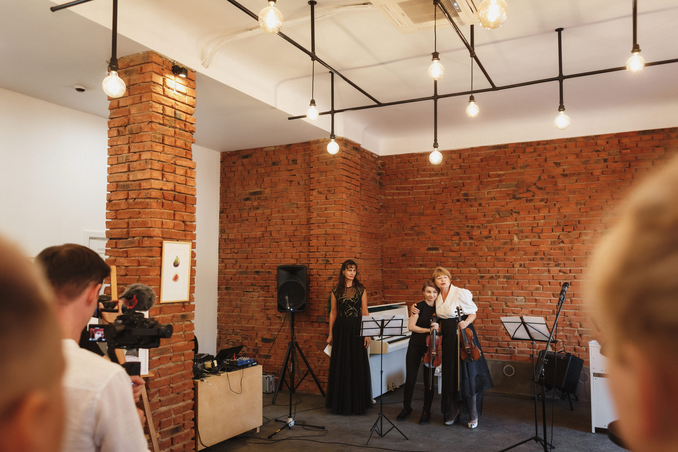 Открытие Арт-Школы в Таганроге: Фотосессия Праздника. Свадебный и семейный фотограф в Таганроге Бакарюк Антон