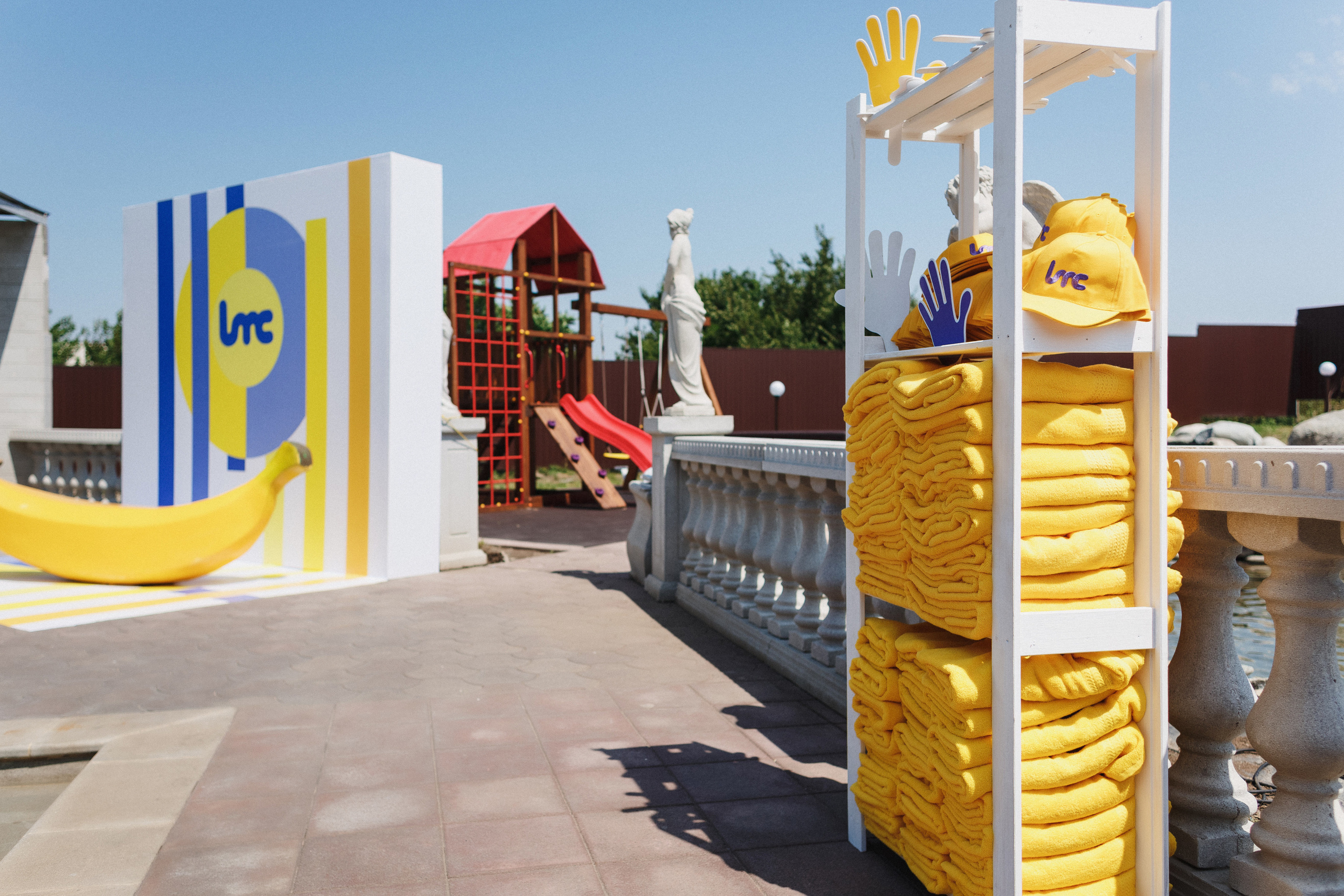 Фотосессия для компании Let Me Code в коттедже Виктория Таганрог. Свадебный и семейный фотограф в Таганроге Бакарюк Антон