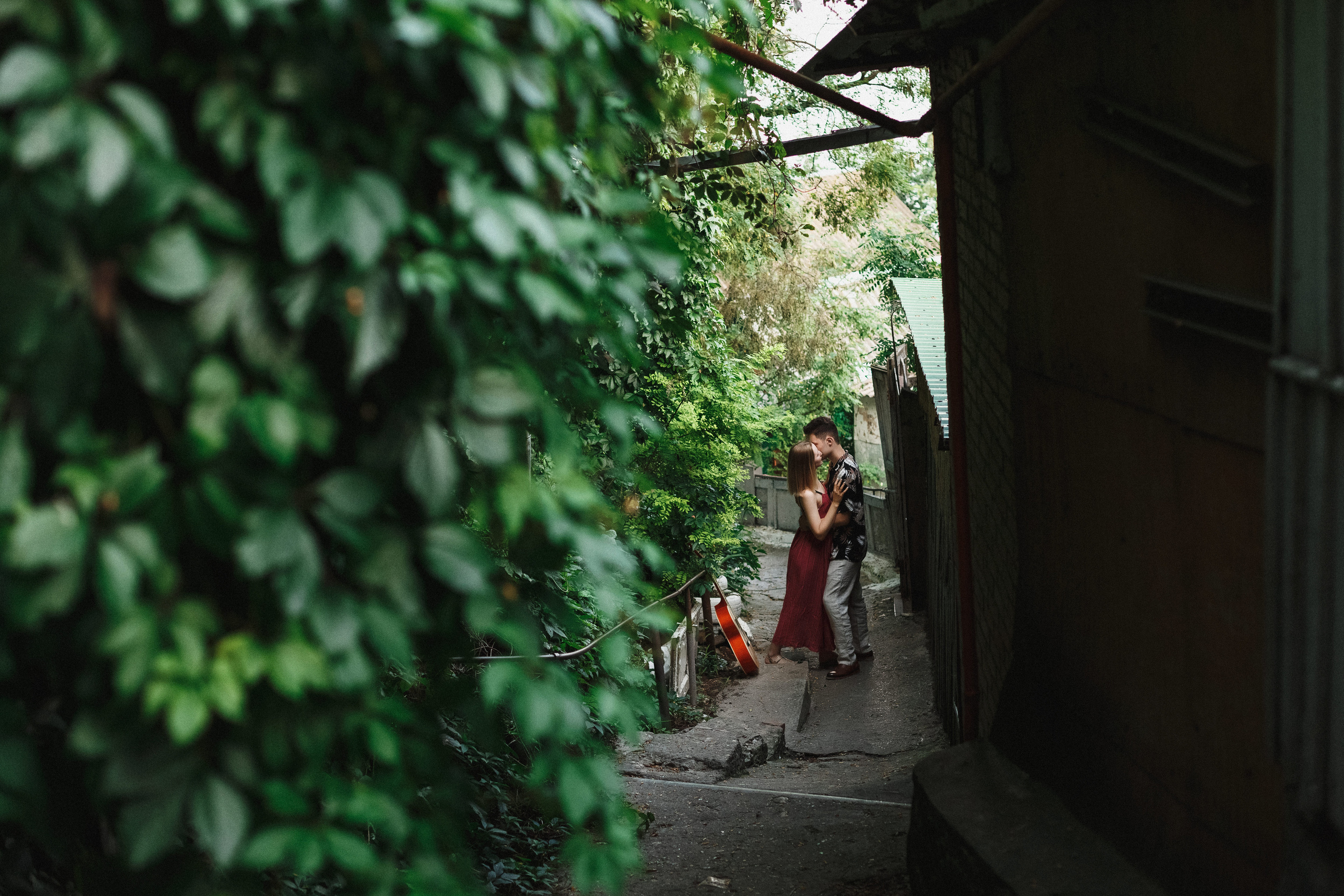 Любвь на Богудонии: Ваня и Таня в романтической фотосессии в Таганроге. Свадебный и семейный фотограф в Таганроге Бакарюк Антон