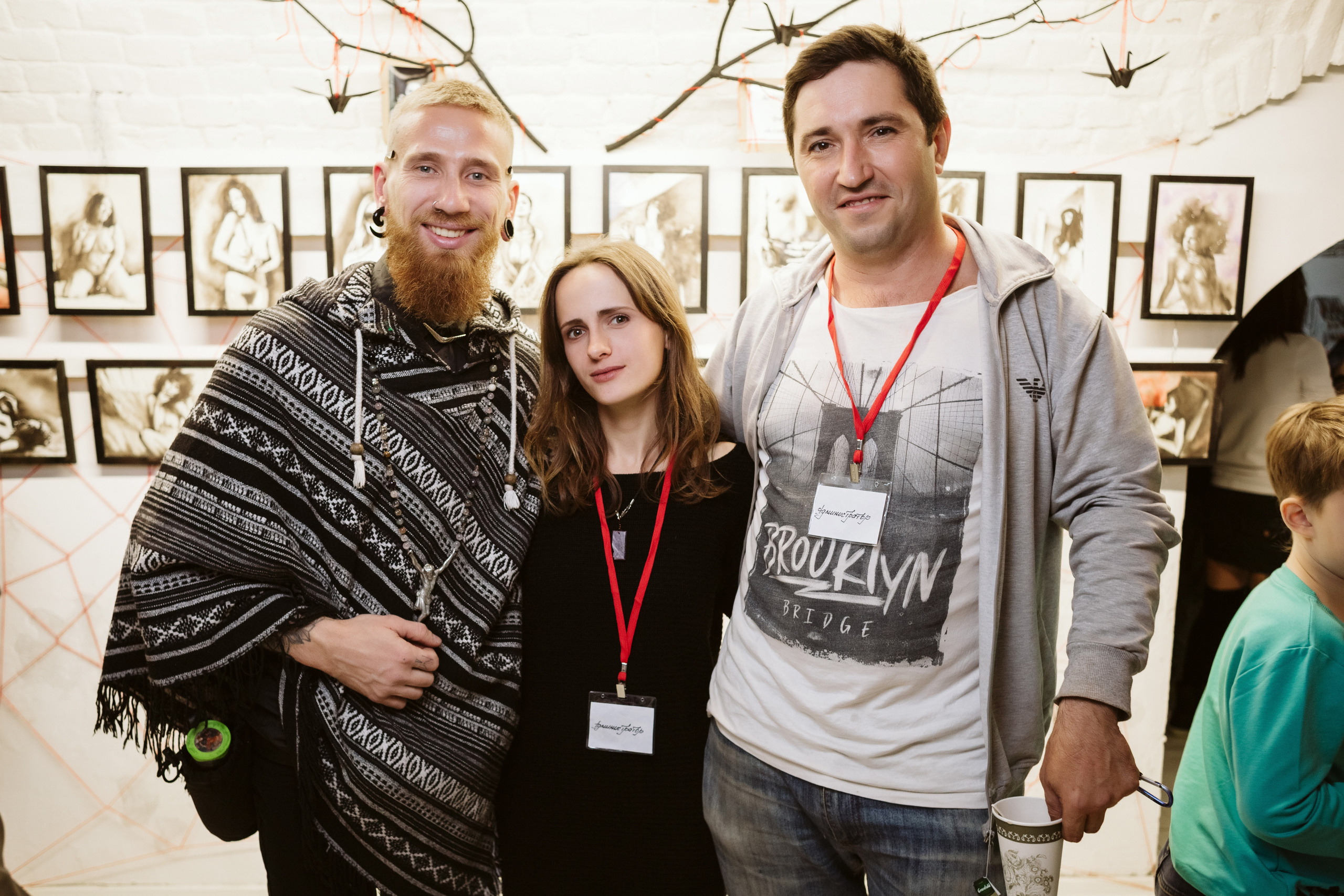 Фото выставки в Таганроге: профессиональная репортажная фотосъемка. Свадебный и семейный фотограф в Таганроге Бакарюк Антон