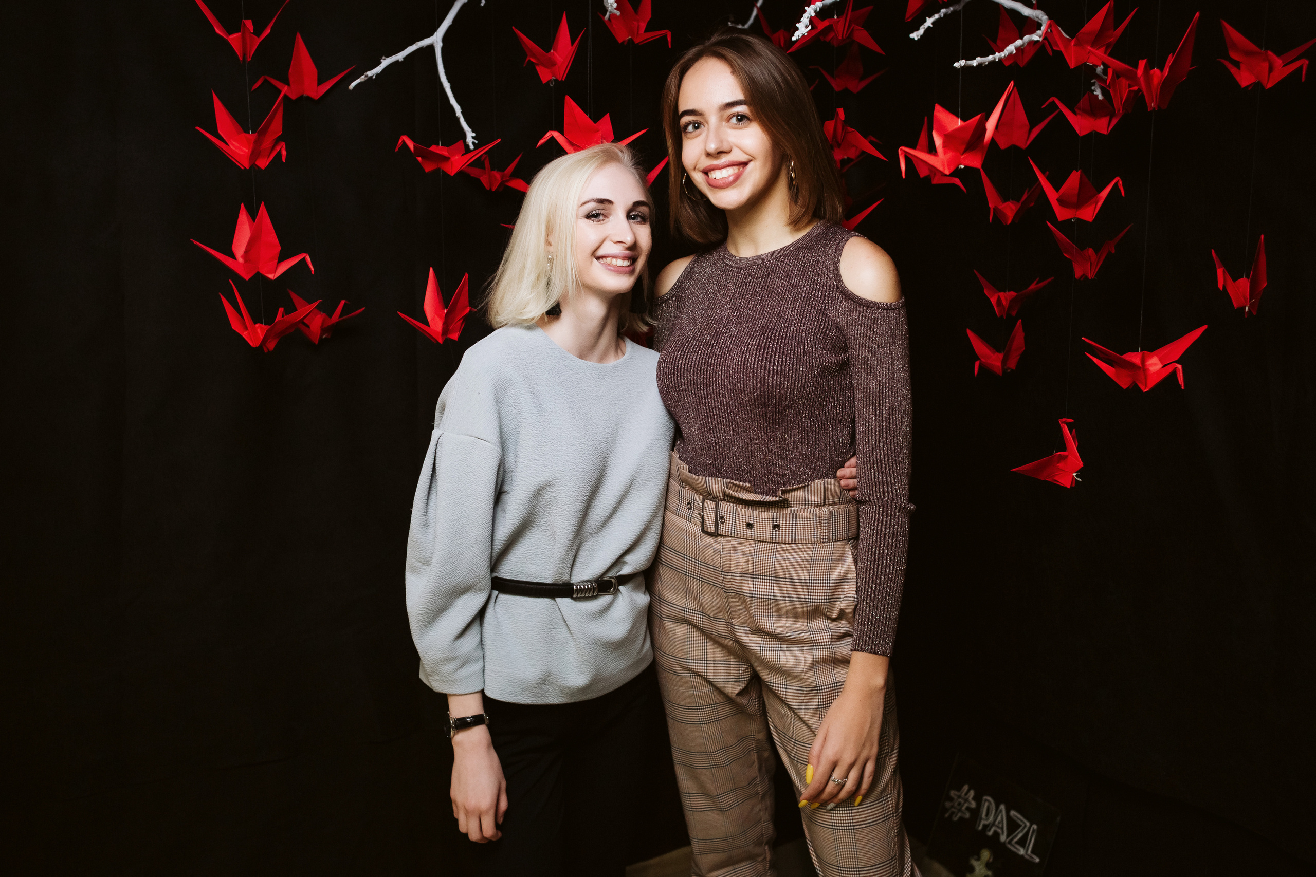 Фото выставки в Таганроге: профессиональная репортажная фотосъемка. Свадебный и семейный фотограф в Таганроге Бакарюк Антон