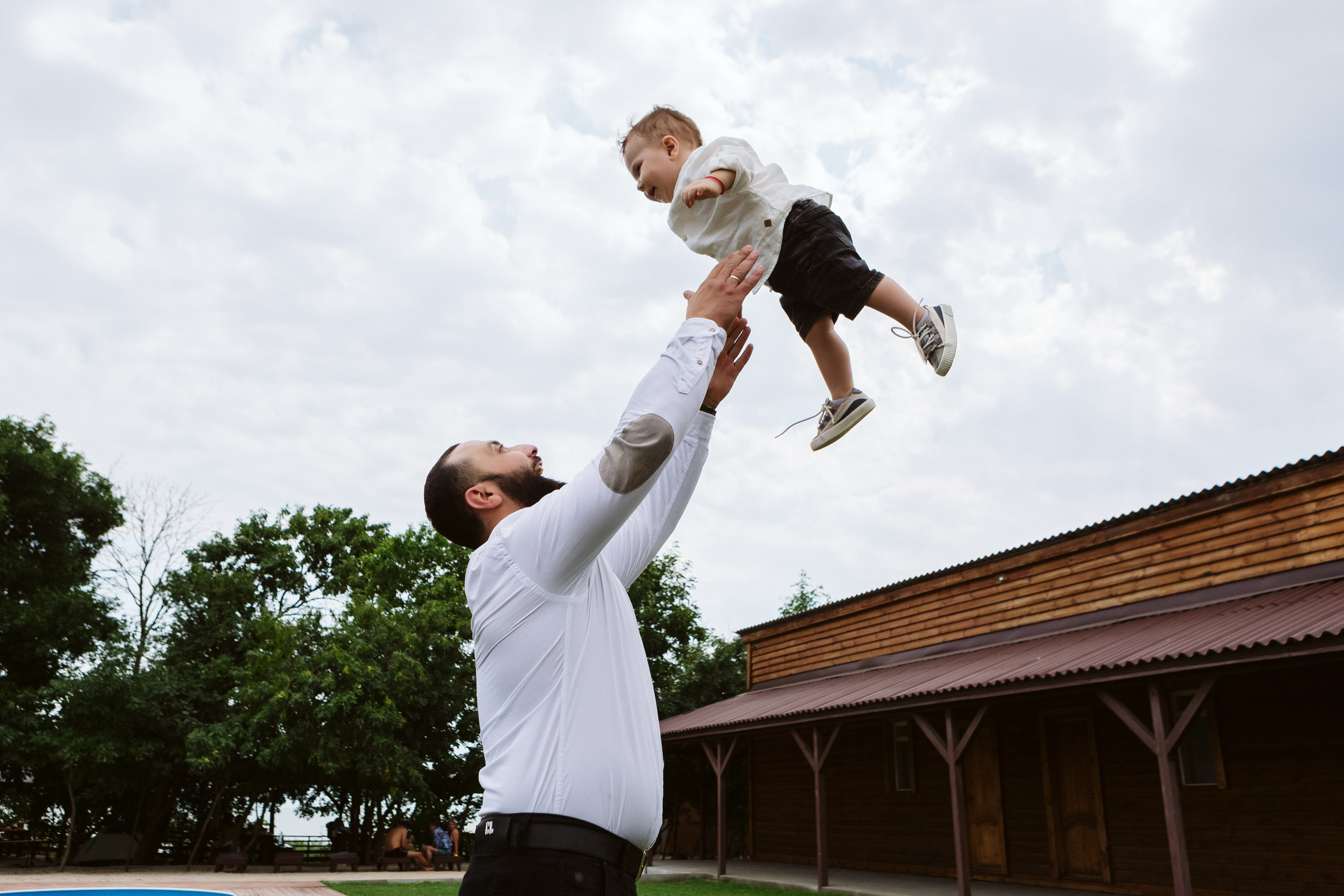 Профессиональный детский фотограф в Таганроге. Свадебный и семейный фотограф в Таганроге Бакарюк Антон