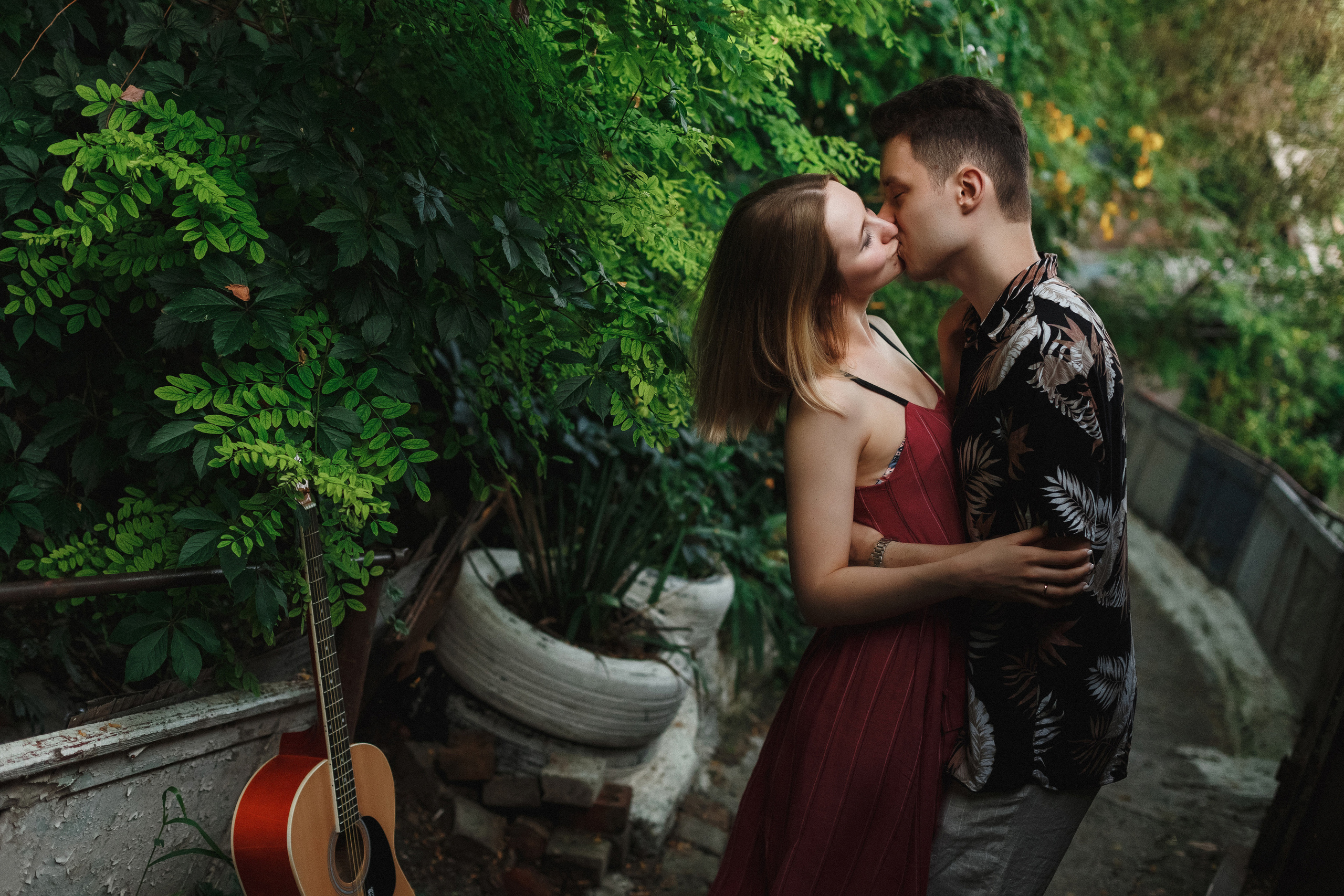 Любвь на Богудонии: Ваня и Таня в романтической фотосессии в Таганроге. Свадебный и семейный фотограф в Таганроге Бакарюк Антон