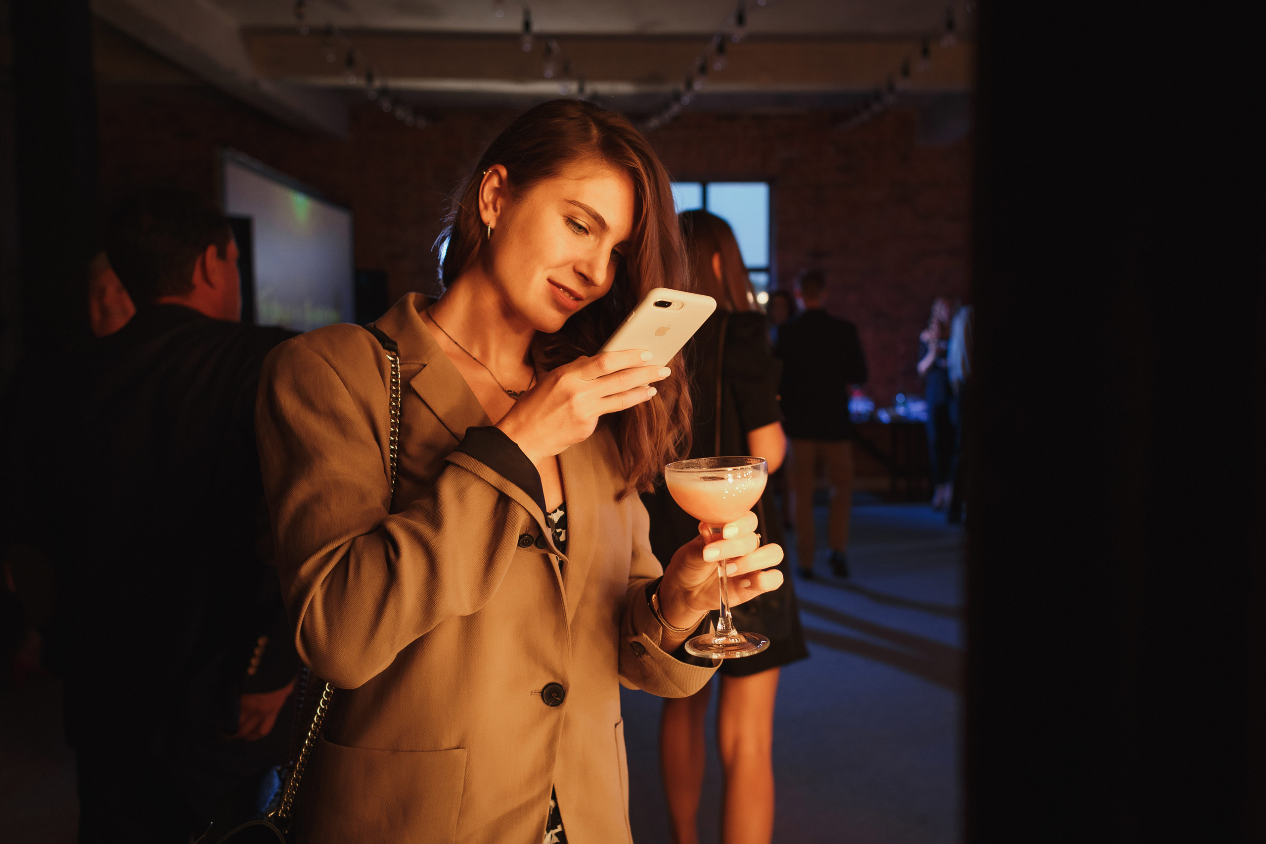 Свадебный день Кирилла и Вали: прогулка в Ростове, банкет в Таганроге. Свадебный и семейный фотограф в Таганроге Бакарюк Антон