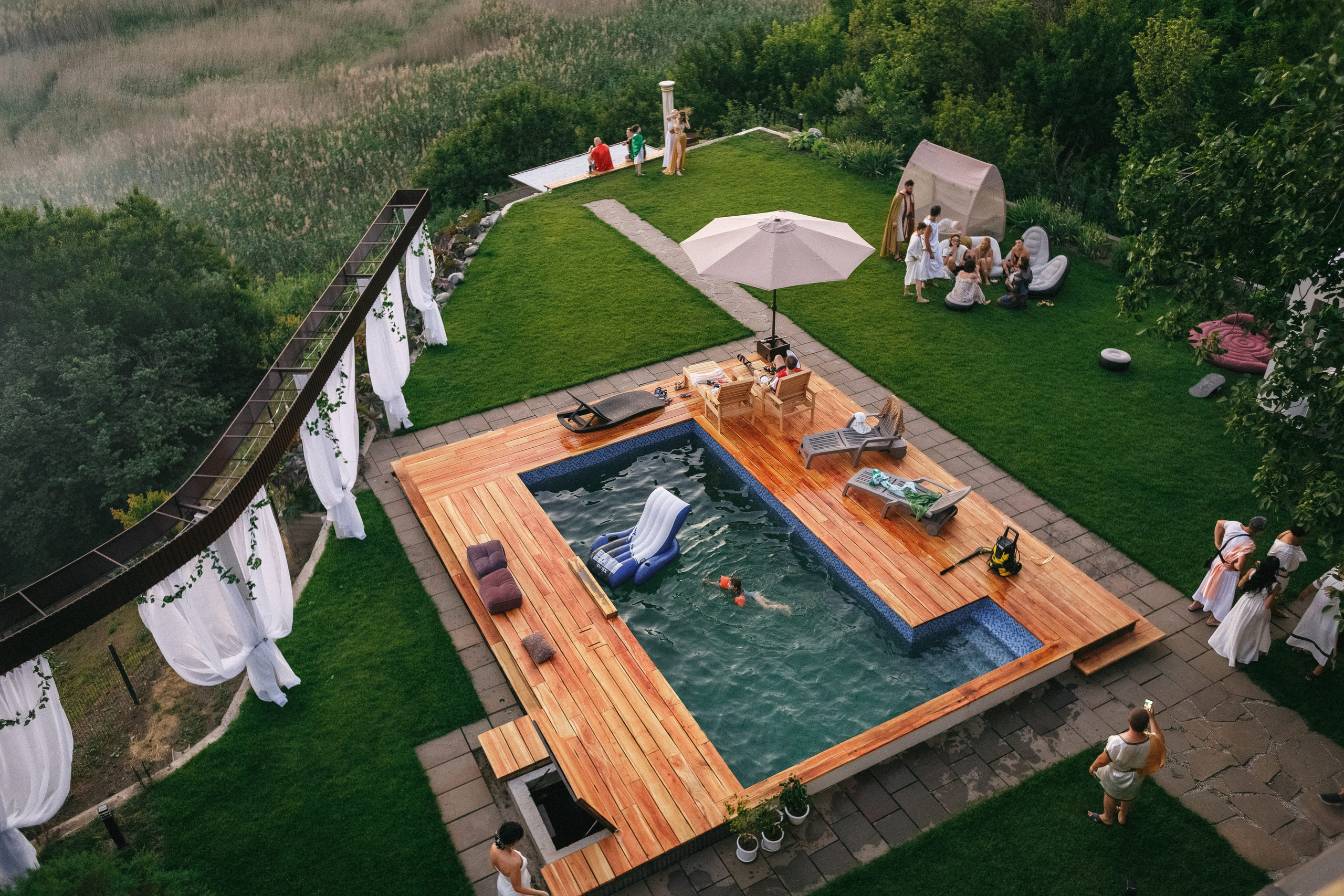 Фотографии Дня Рождения актера Павла Деревянко в Таганроге. Свадебный и семейный фотограф в Таганроге Бакарюк Антон