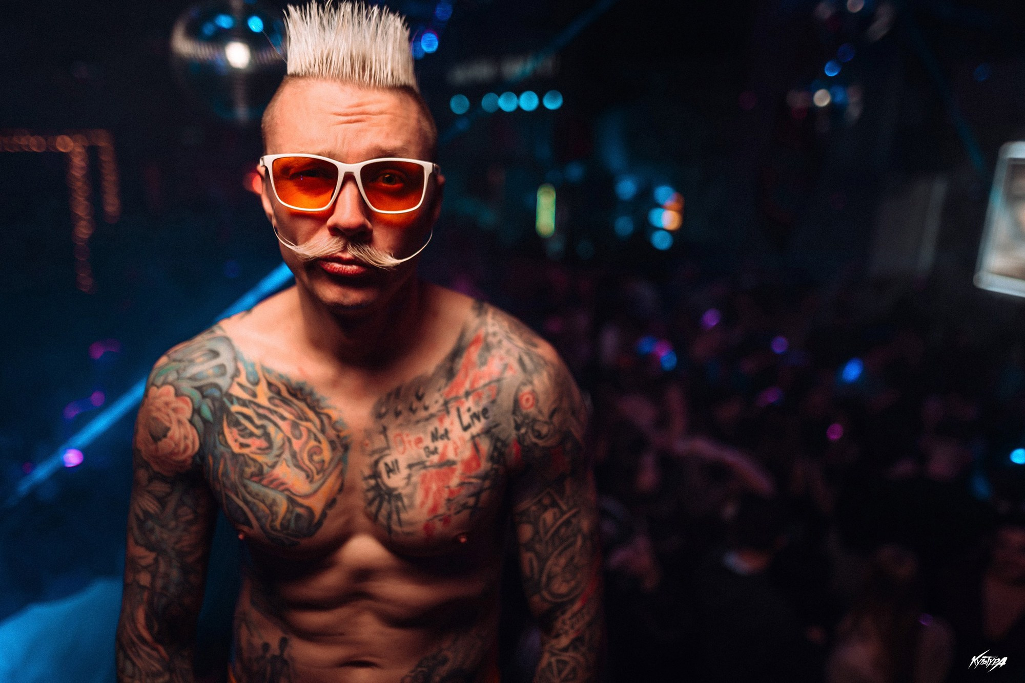 HOME. Профессиональный фотограф в Москве, Антон Соколов — СВАДЬБЫ, РЕПОРТАЖ, ИНТЕРЬЕР. Москва и Московская область • Россия