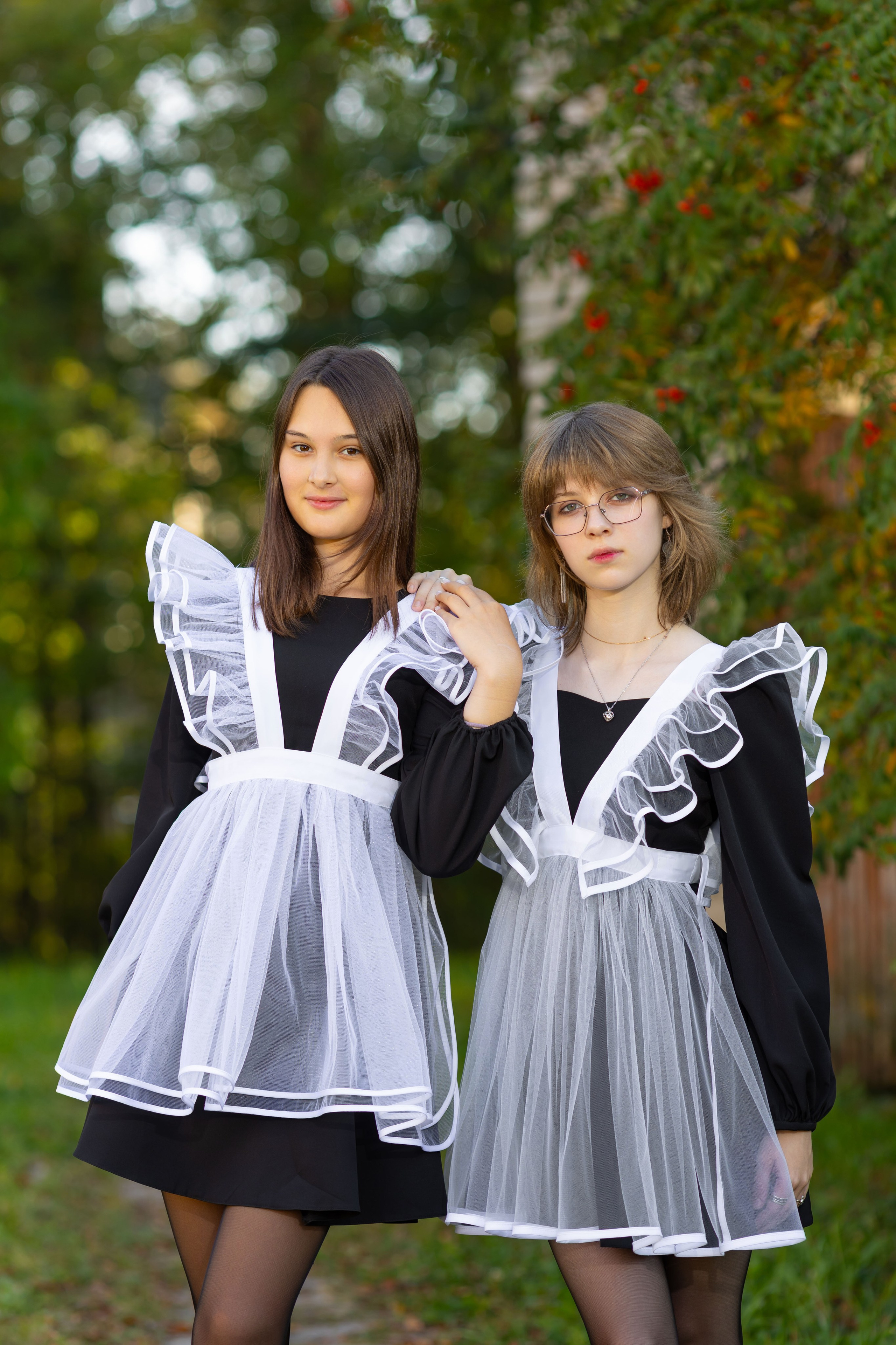 Осенняя фотосессия у школы с учителем. Семейный и детский фотограф Анна Петракова