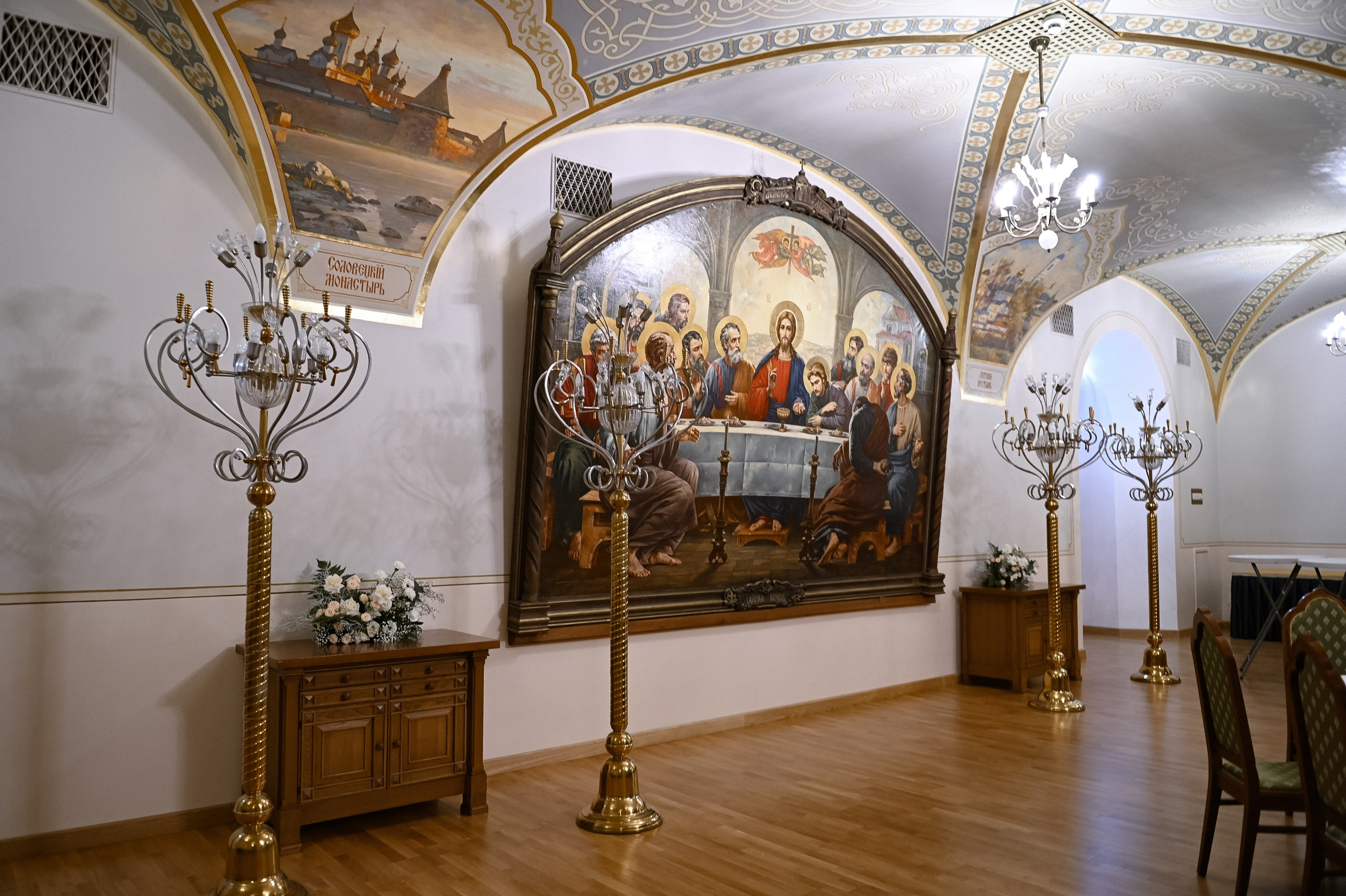 Крещение в Храме Христа Спасителя. Kirillova Studio — мастерская декора и событий Юли Кирилловой