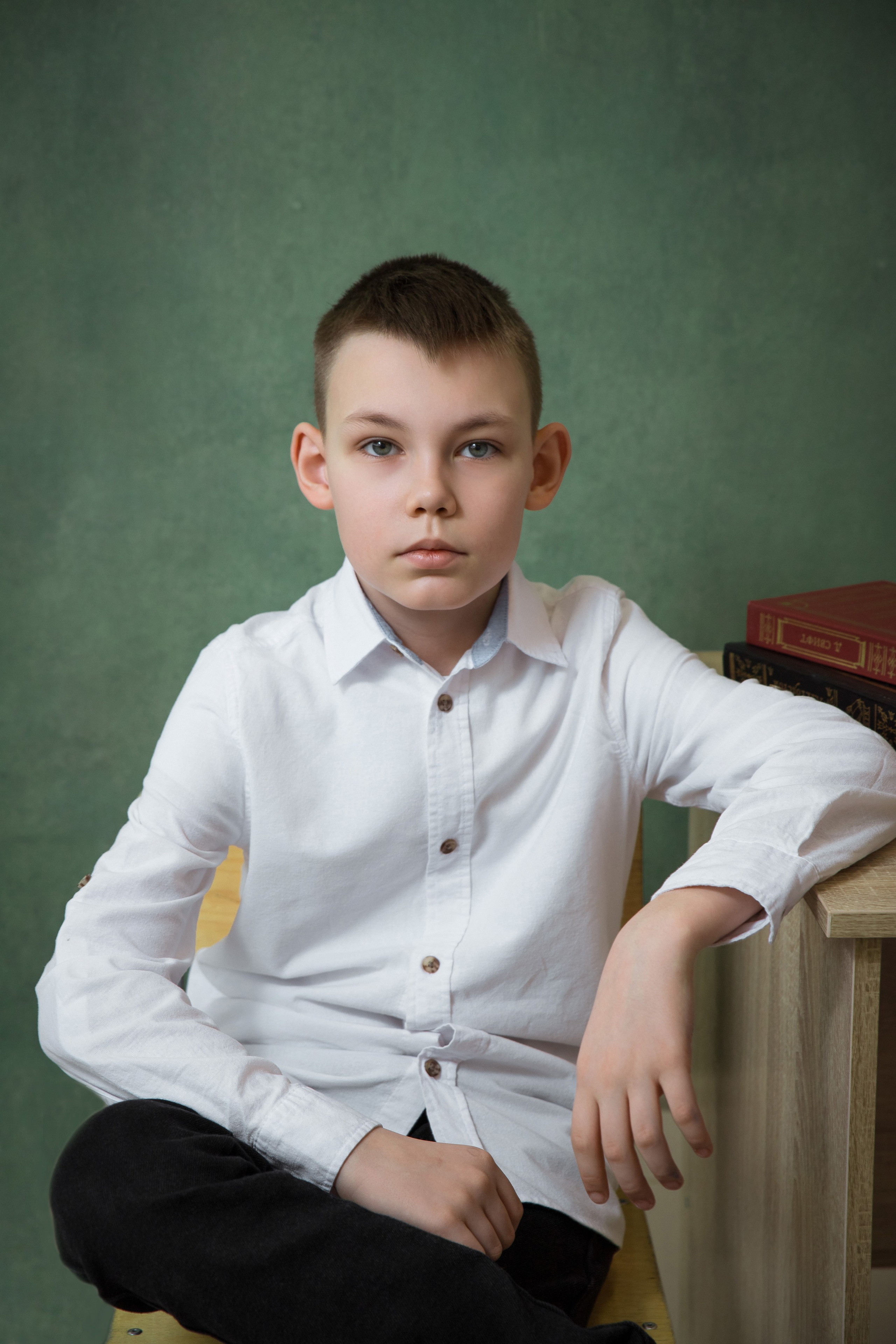 Средняя школа (портреты). Фотограф Ногинск Электросталь Наталья Осетрова