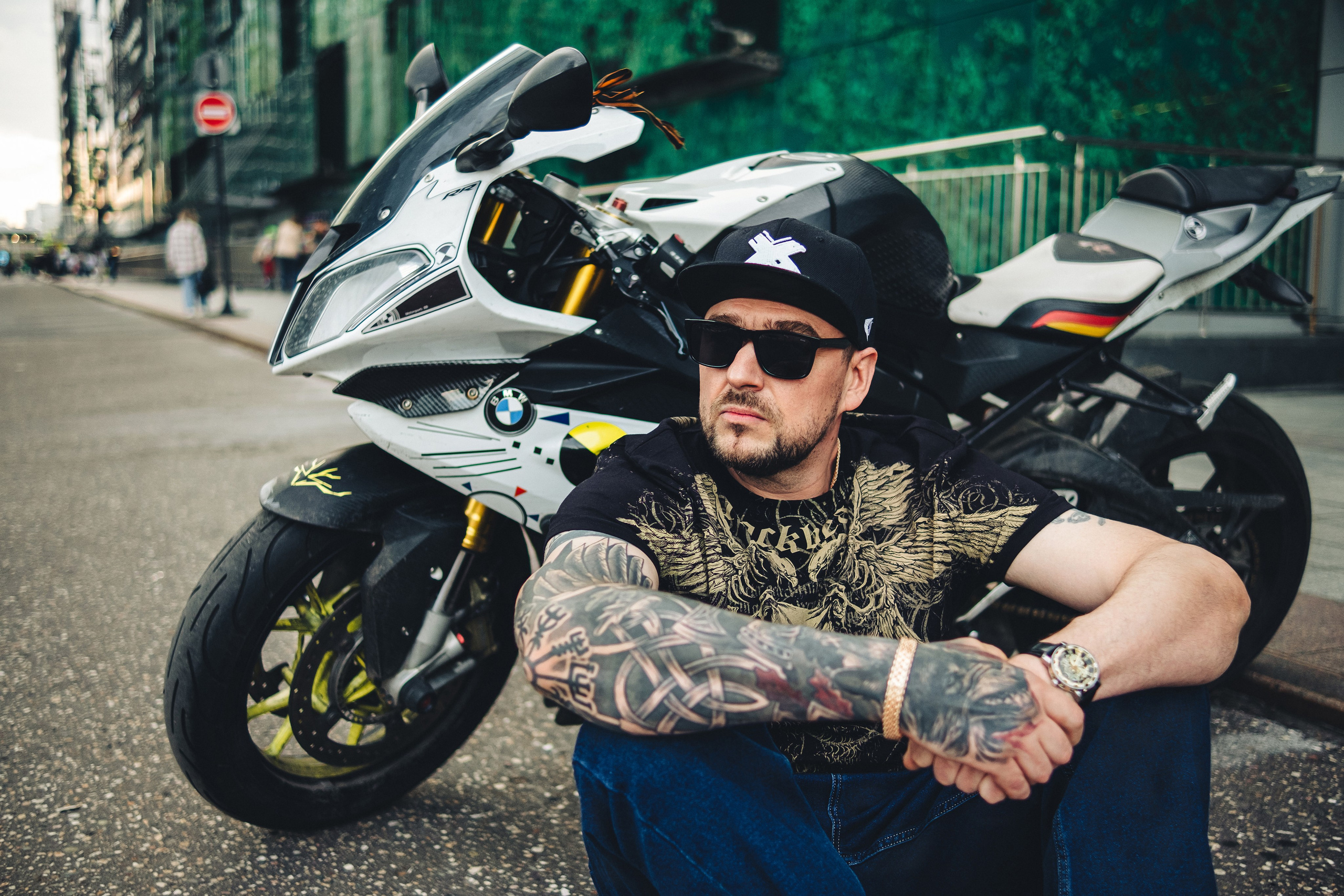 Фотосъемка для маркетплейсов с моделью в Москве и Московской области. Фотостудия в Москве LUXARTPHOTO