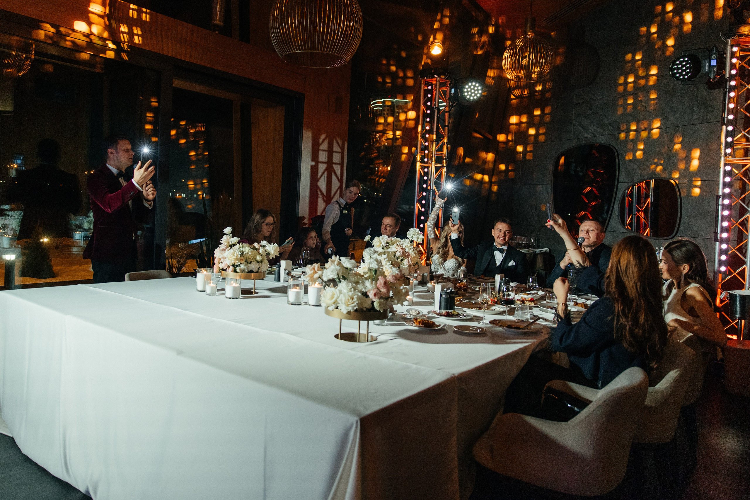 Юлия и Андрей | Свадебный день на 9 человек. Свадебный фотограф Минск РБ