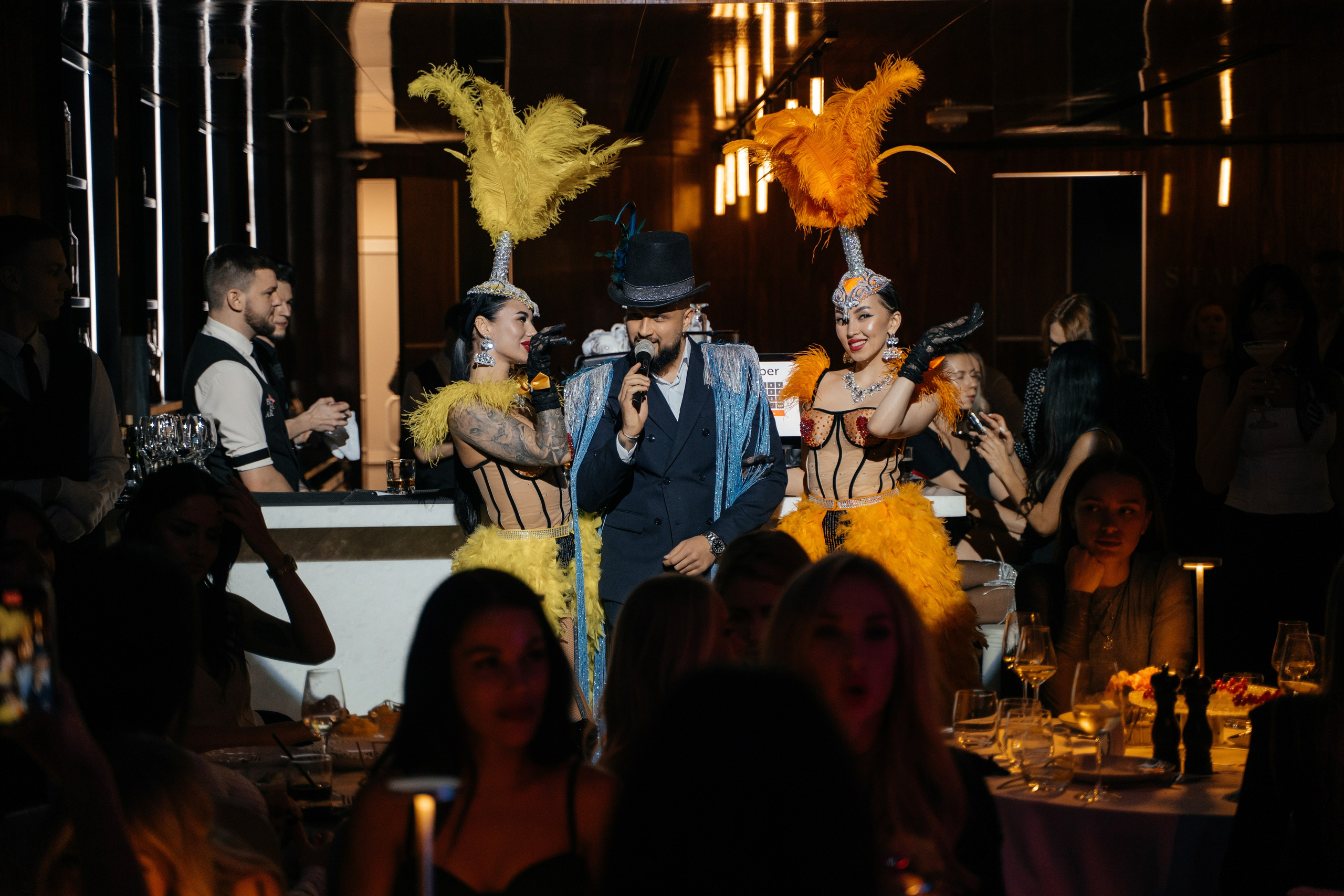 8 марта (пятница). BENUAR Restaurant