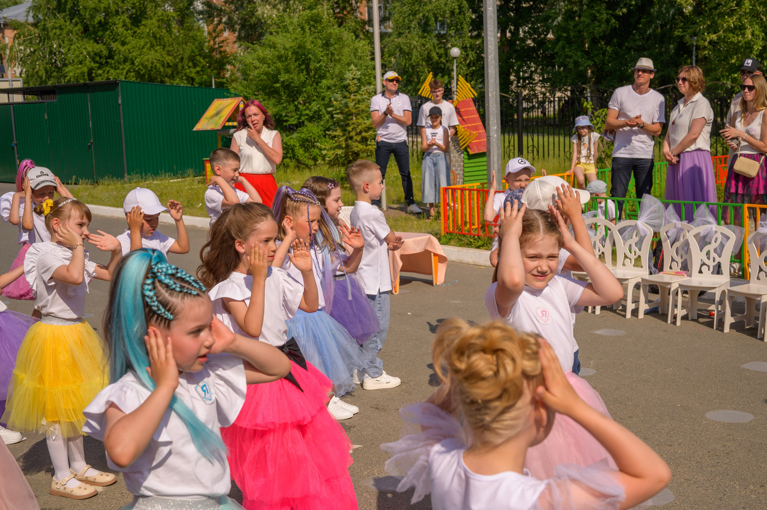 Репортаж выпускного группа «Фантазёры» 3 садик. Фотограф новорожденных, семейный детский в Тюмени Татьяна Морозова
