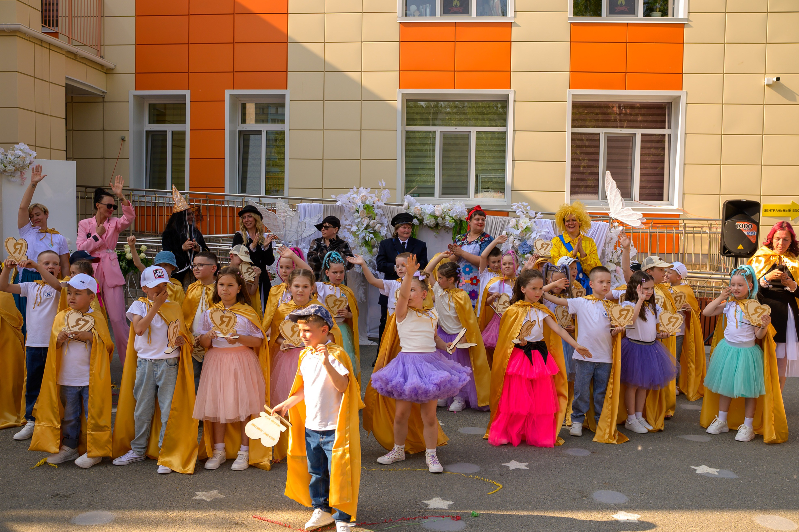 Репортаж выпускного группа «Фантазёры» 3 садик. Фотограф новорожденных, семейный детский в Тюмени Татьяна Морозова