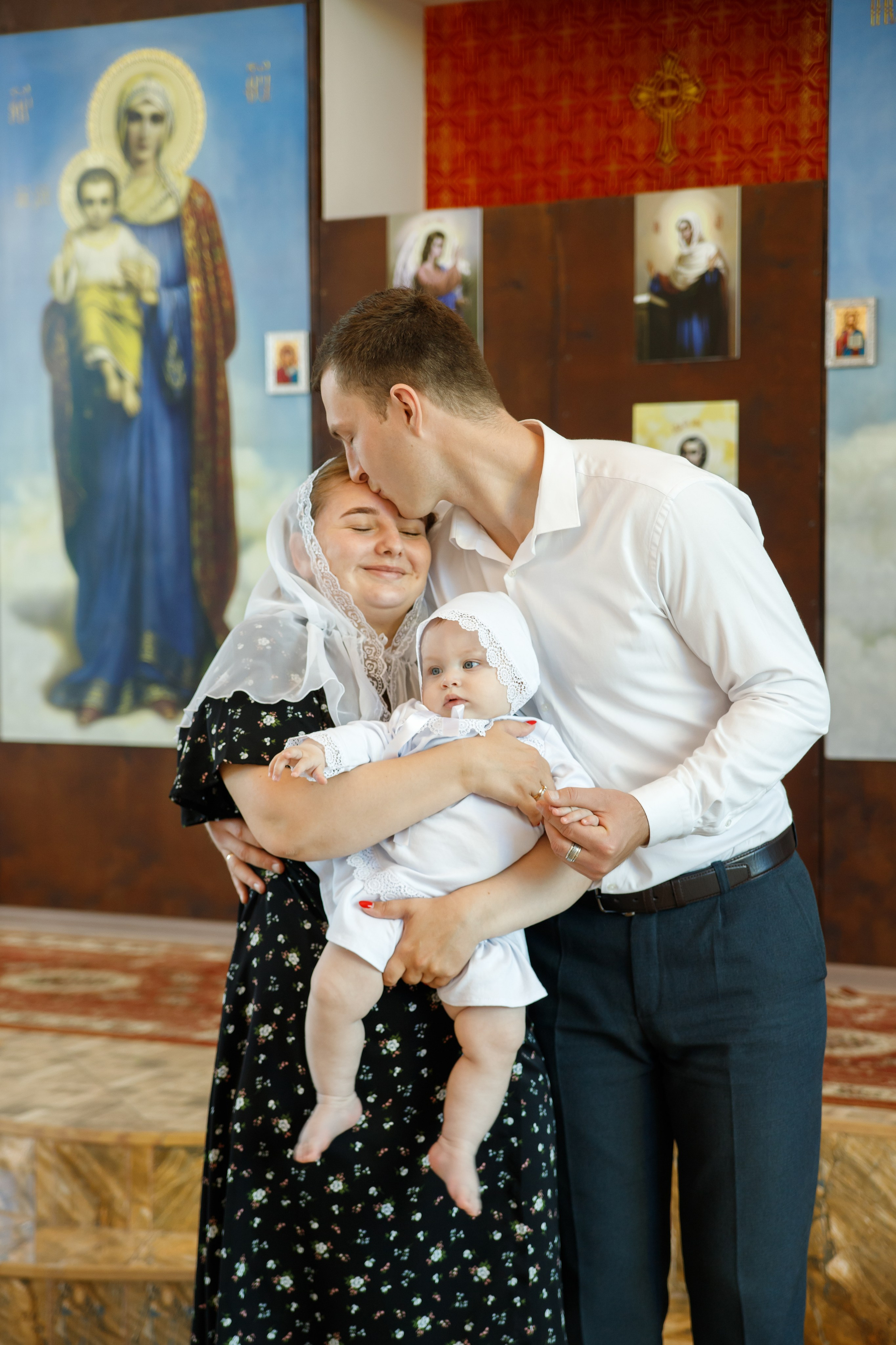 Таинство крещения Варвары. Свадебный фотограф Краснодар Марина Зверева