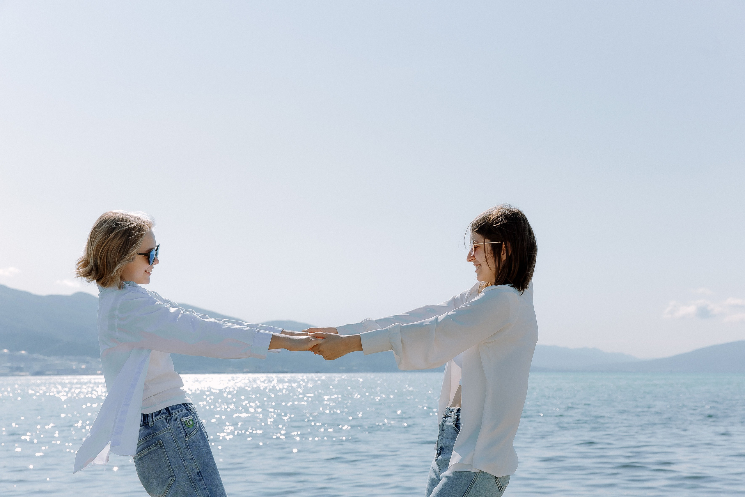 Море/парк- старшая школа. Выпускные альбомы Натальи Бутко: Новороссийск, Анапа, Геленджик