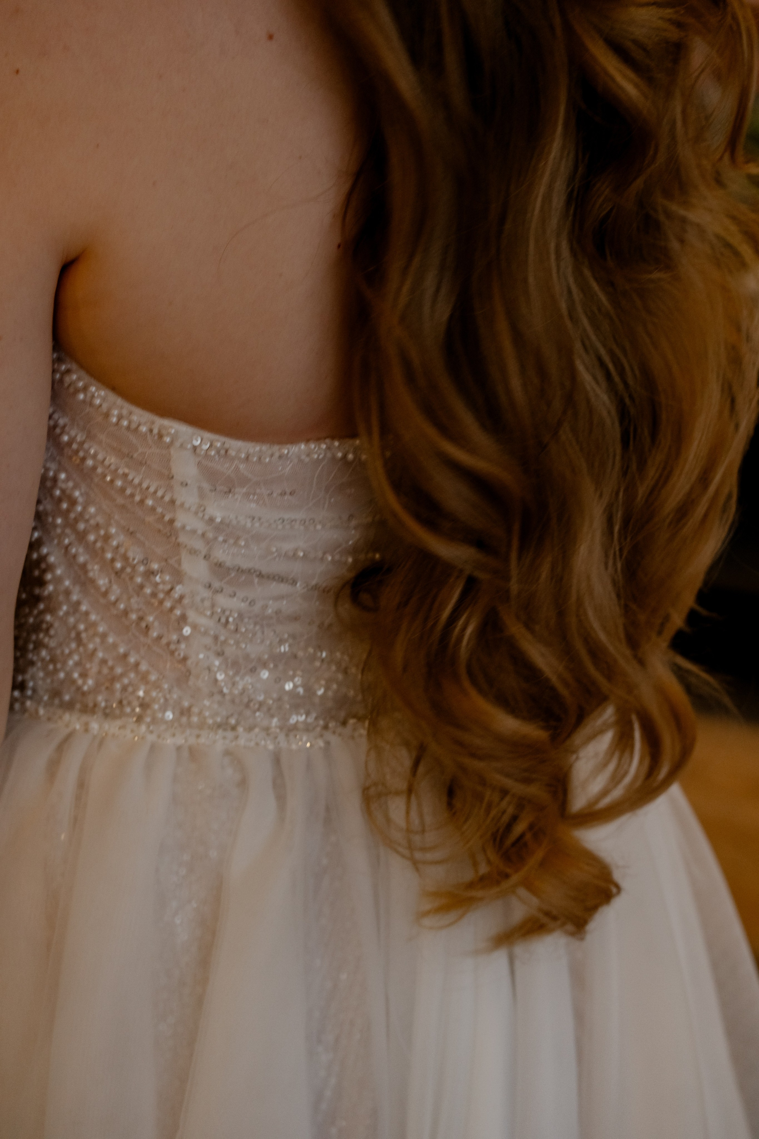 СВАДЕБНАЯ СЬЕМКА СБОРОВ В ОТЕЛЕ И ВЫЕЗД НА ЦЕРЕМОНИЮ (СНЯТО В СИБИРЕ В НИЖНЕВАРТОВСКЕ)М. Профессиональный фотограф, Санкт-Петербург — Виктория Богомолова