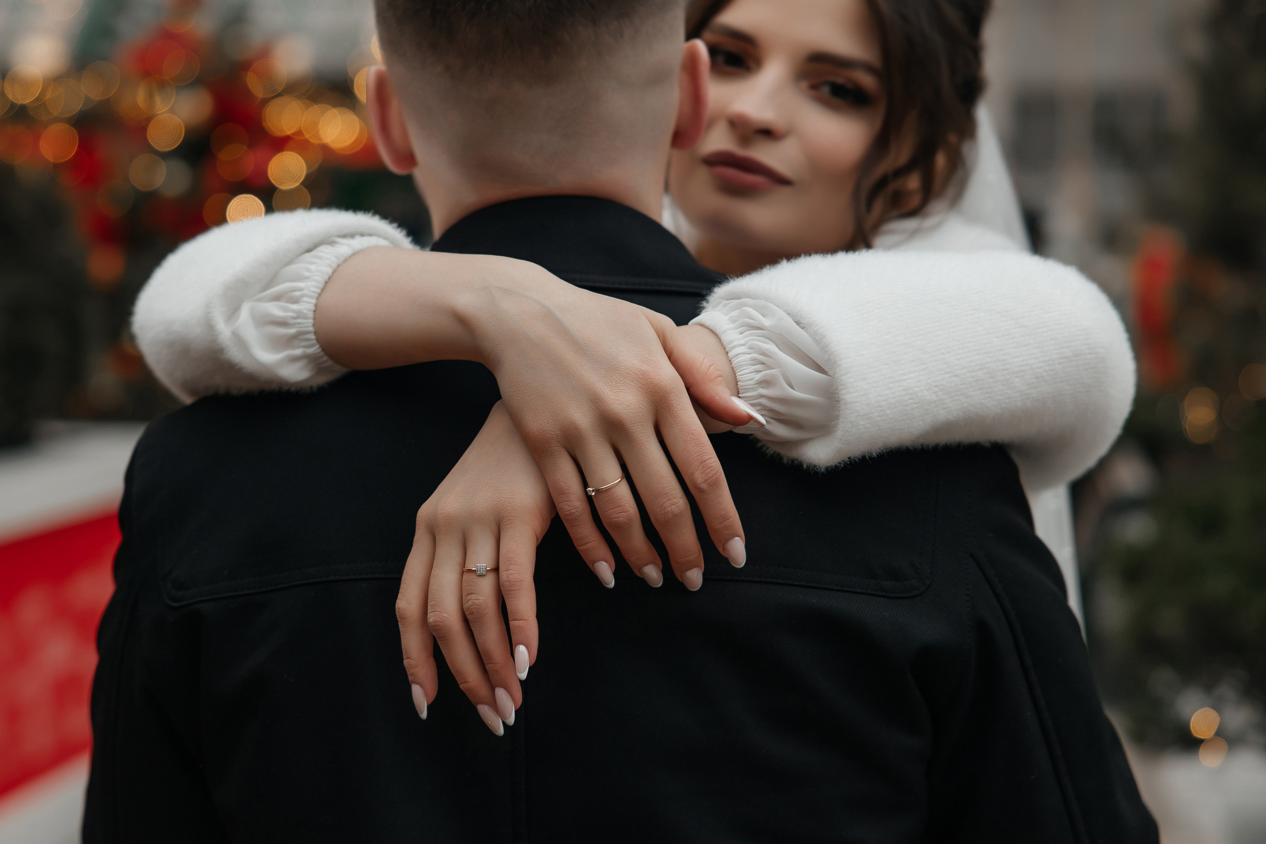 Свадебная прогулка зимой на Новогодней Ярмарке в Москве